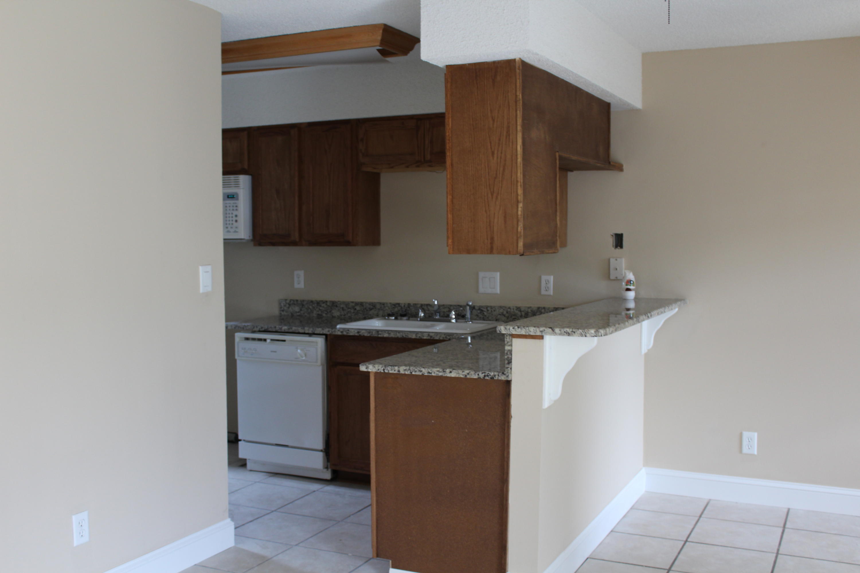 PINE RIDGE PARK - Residential