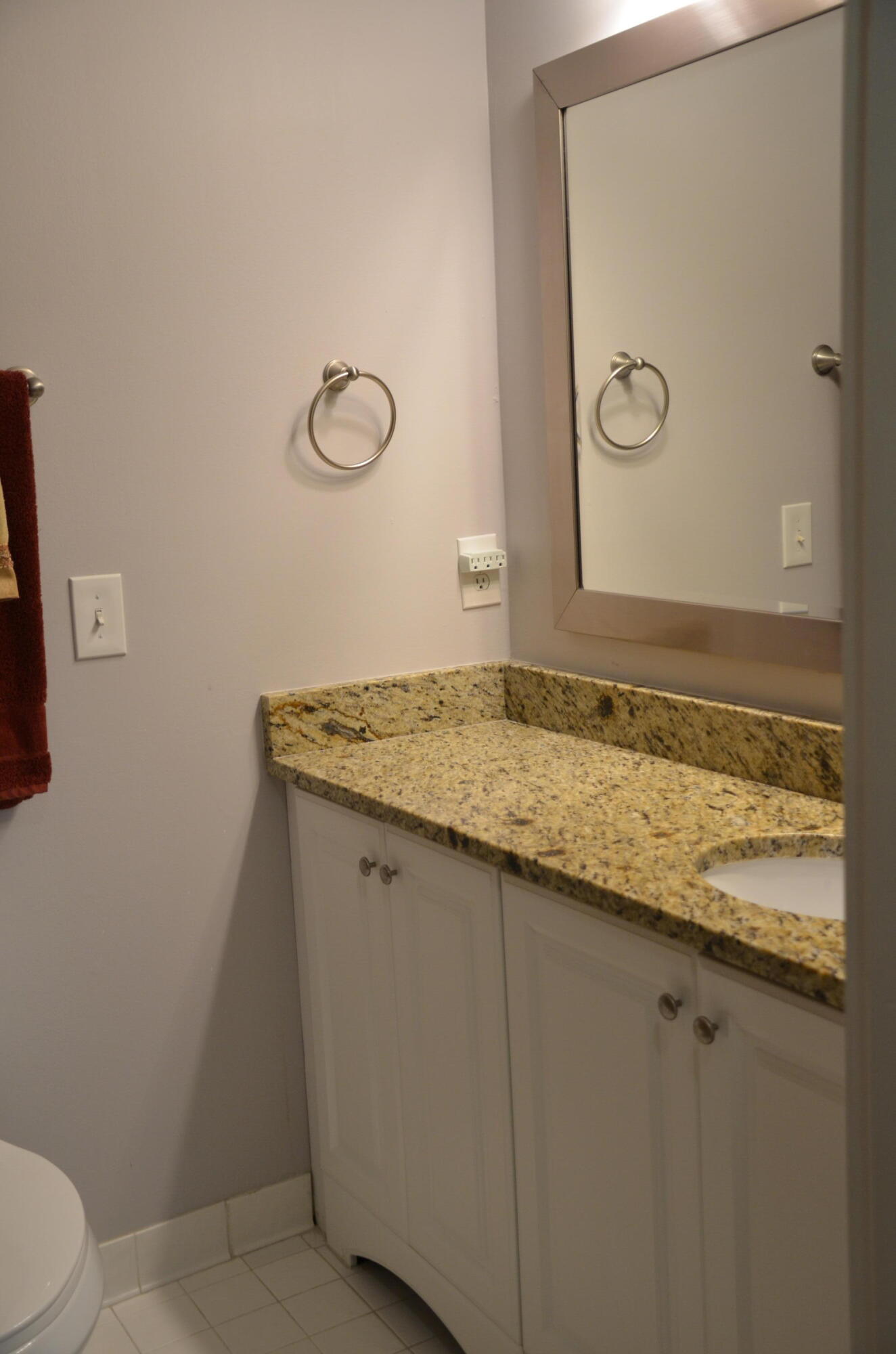 MAGNOLIA BAY CLUB - Residential