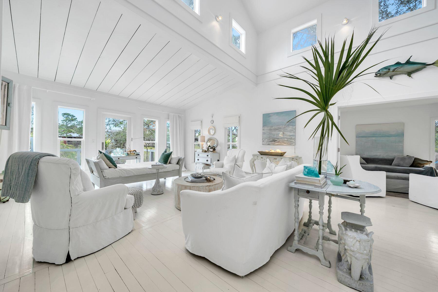 BLUE MOUNTAIN BEACH - Residential