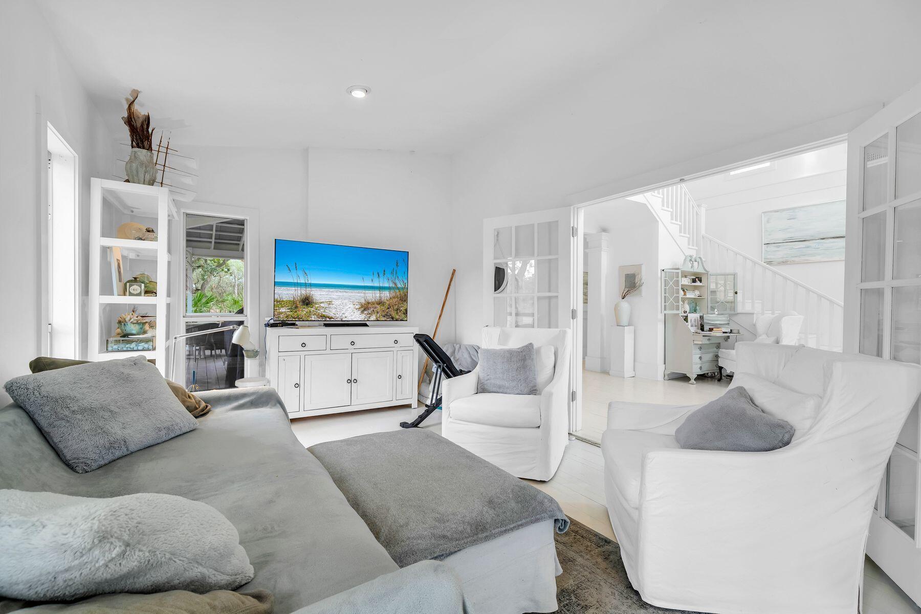 BLUE MOUNTAIN BEACH - Residential