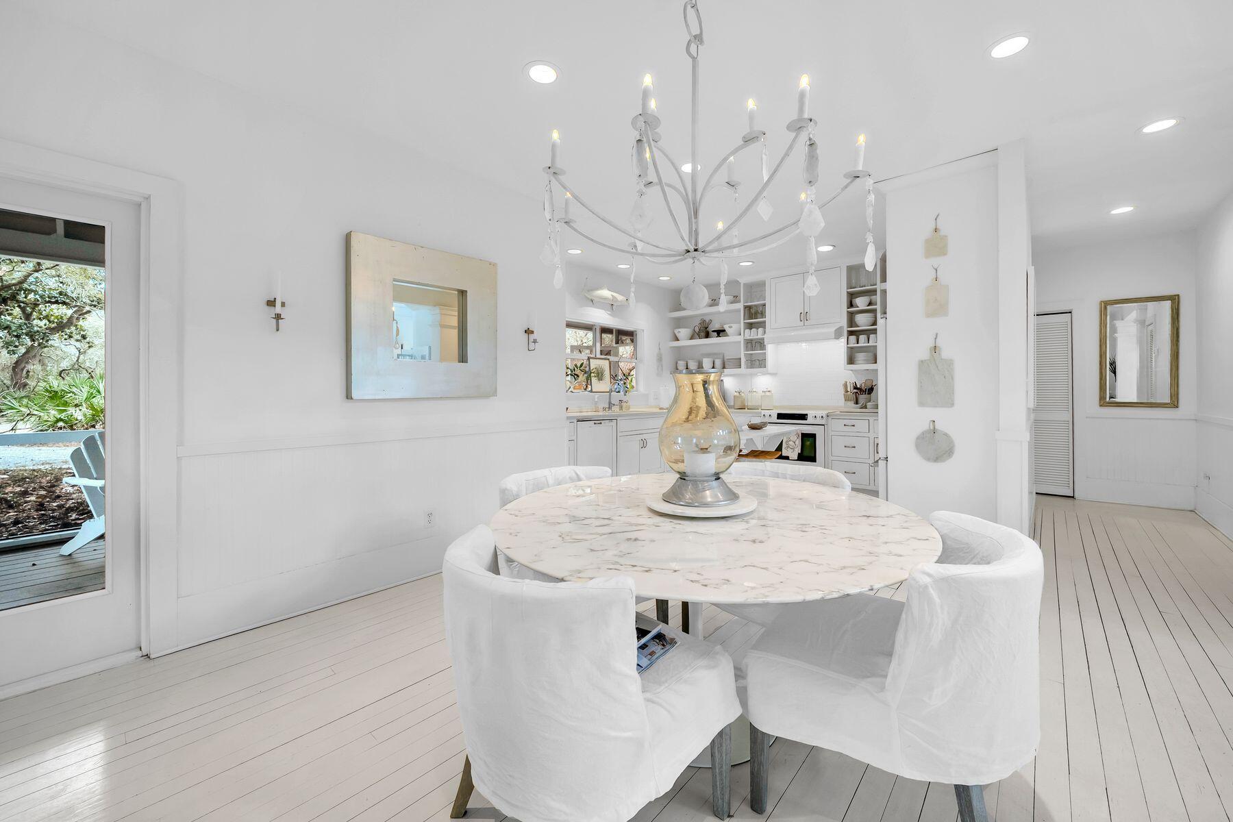 BLUE MOUNTAIN BEACH - Residential