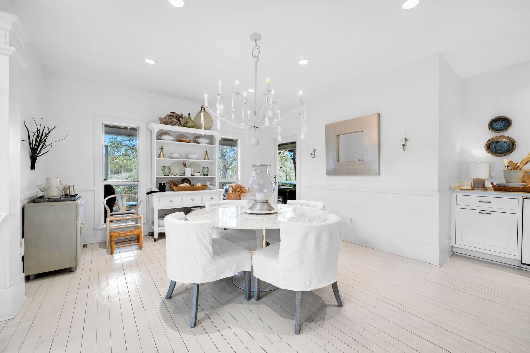 BLUE MOUNTAIN BEACH - Residential