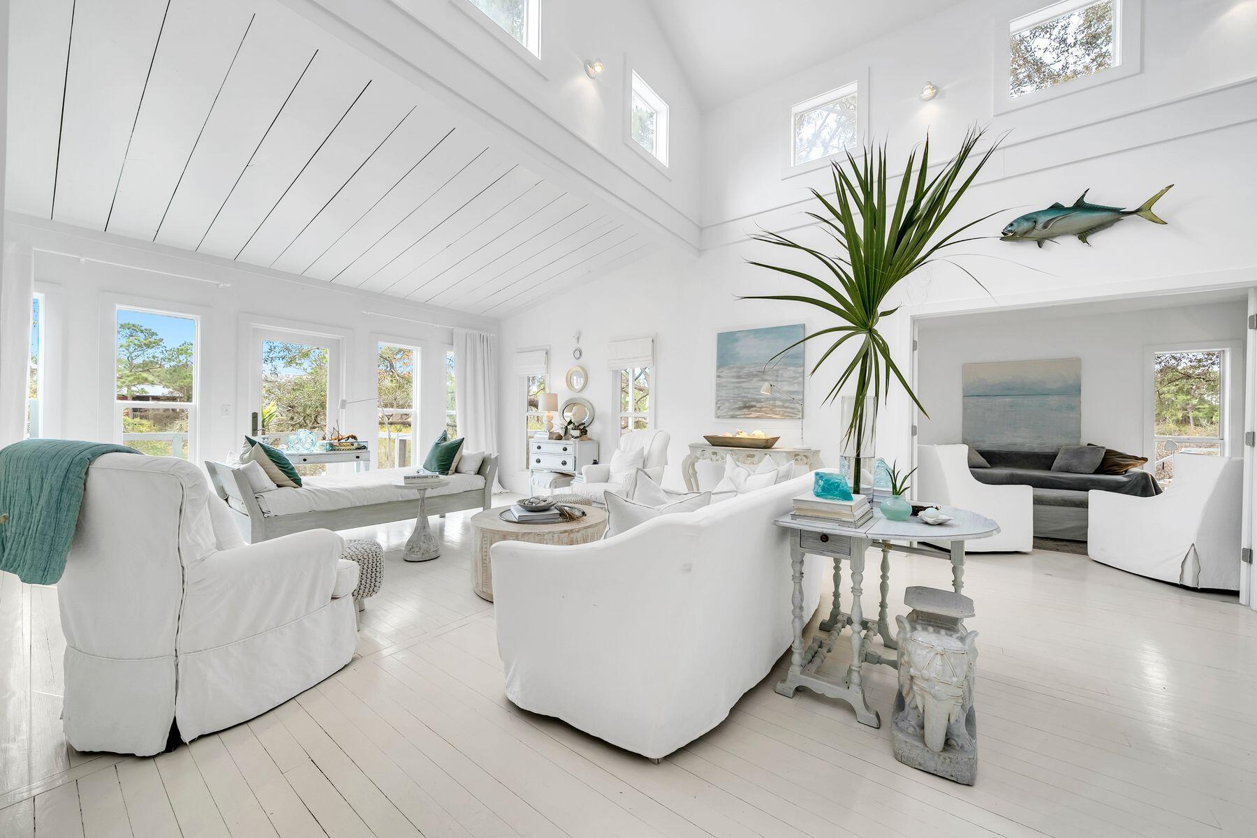 BLUE MOUNTAIN BEACH - Residential