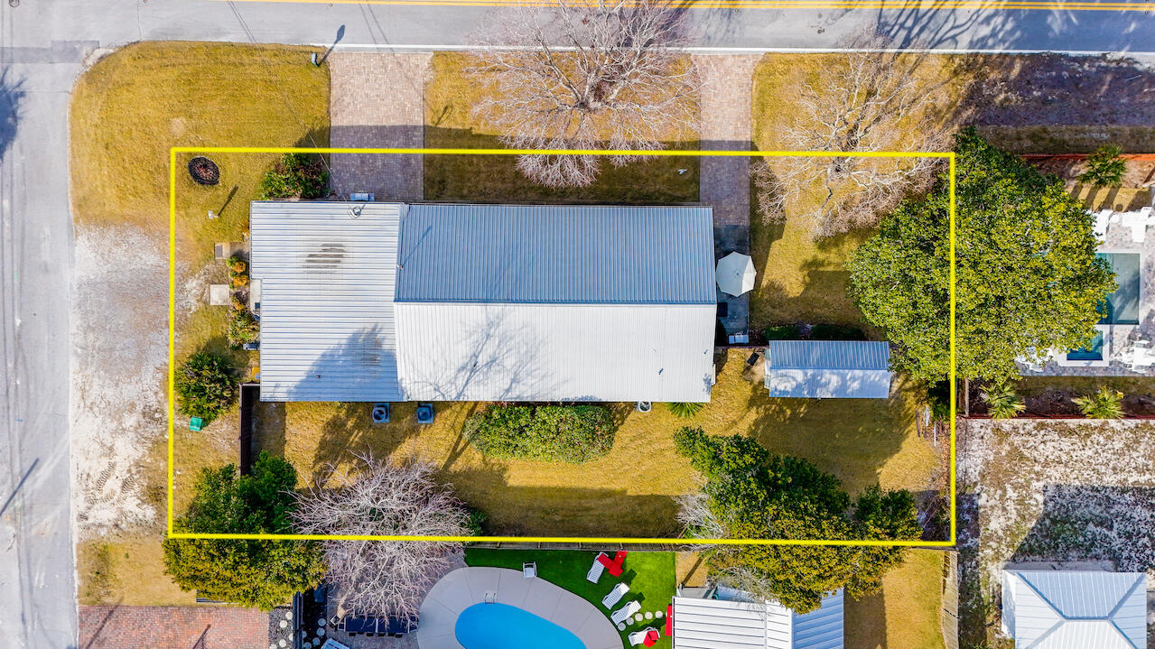 CRYSTAL BEACH - Residential