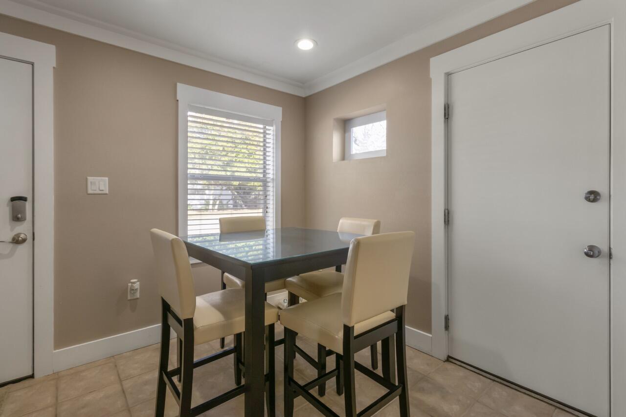 CRYSTAL BEACH - Residential