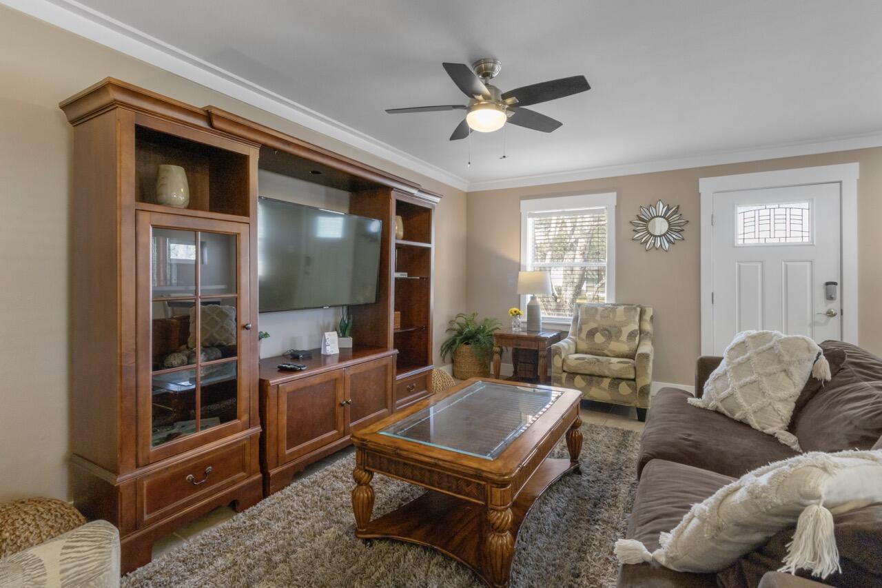 CRYSTAL BEACH - Residential