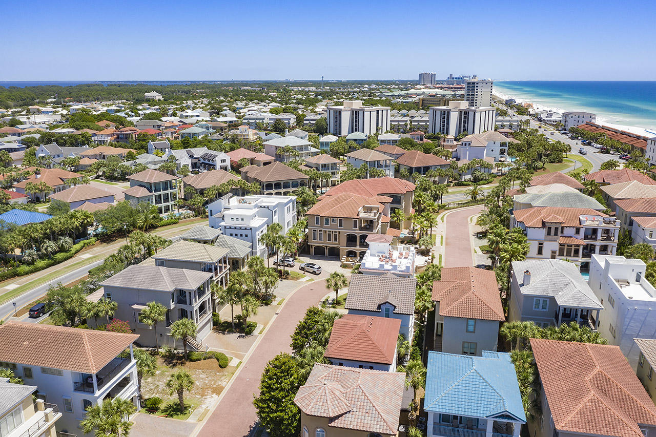 DESTINY BY THE SEA - Residential