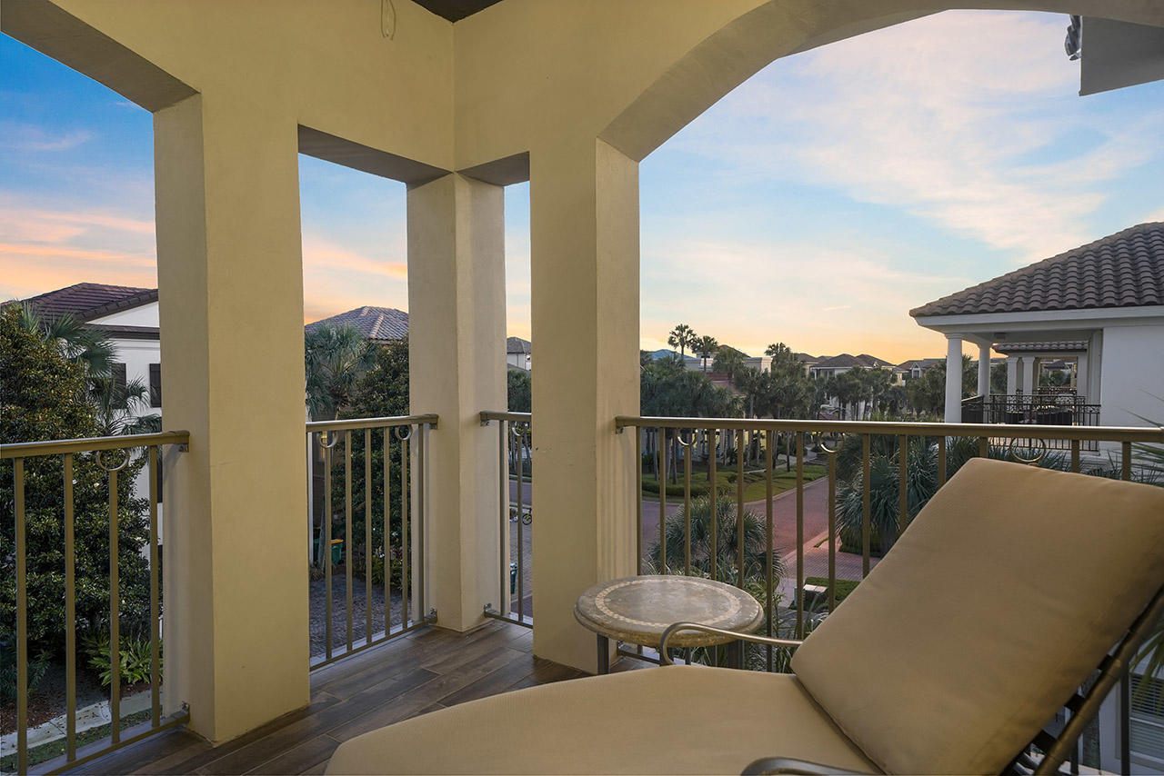 DESTINY BY THE SEA - Residential