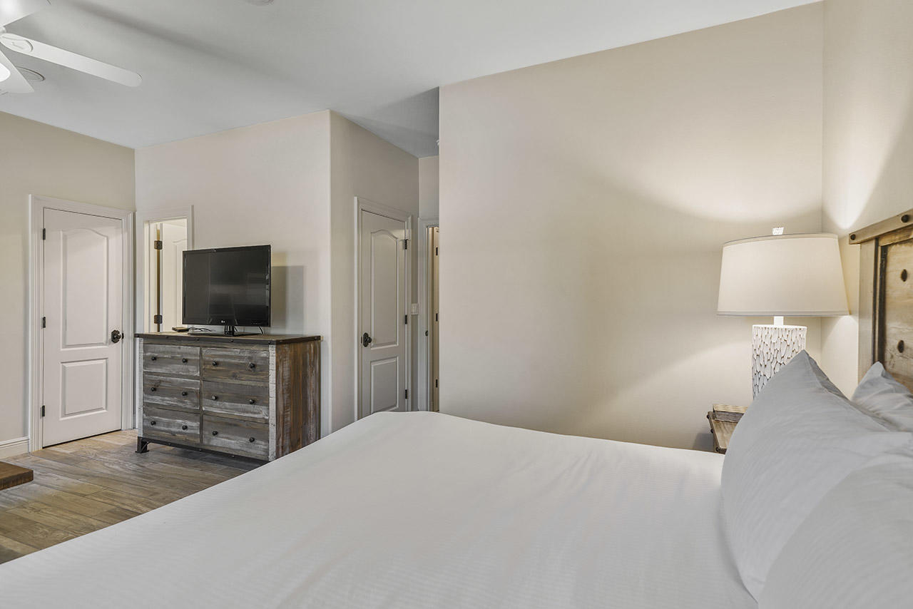 DESTINY BY THE SEA - Residential