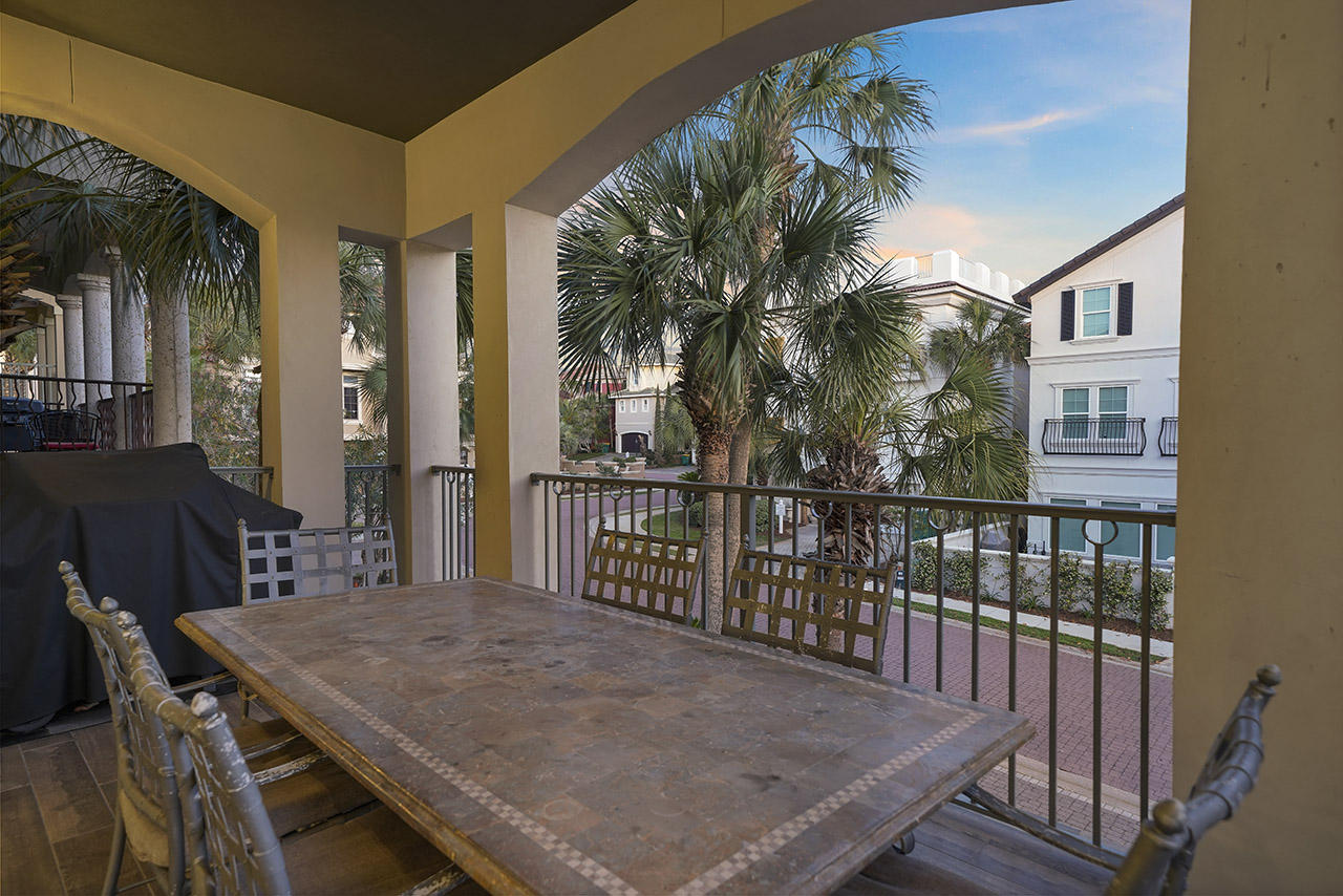 DESTINY BY THE SEA - Residential