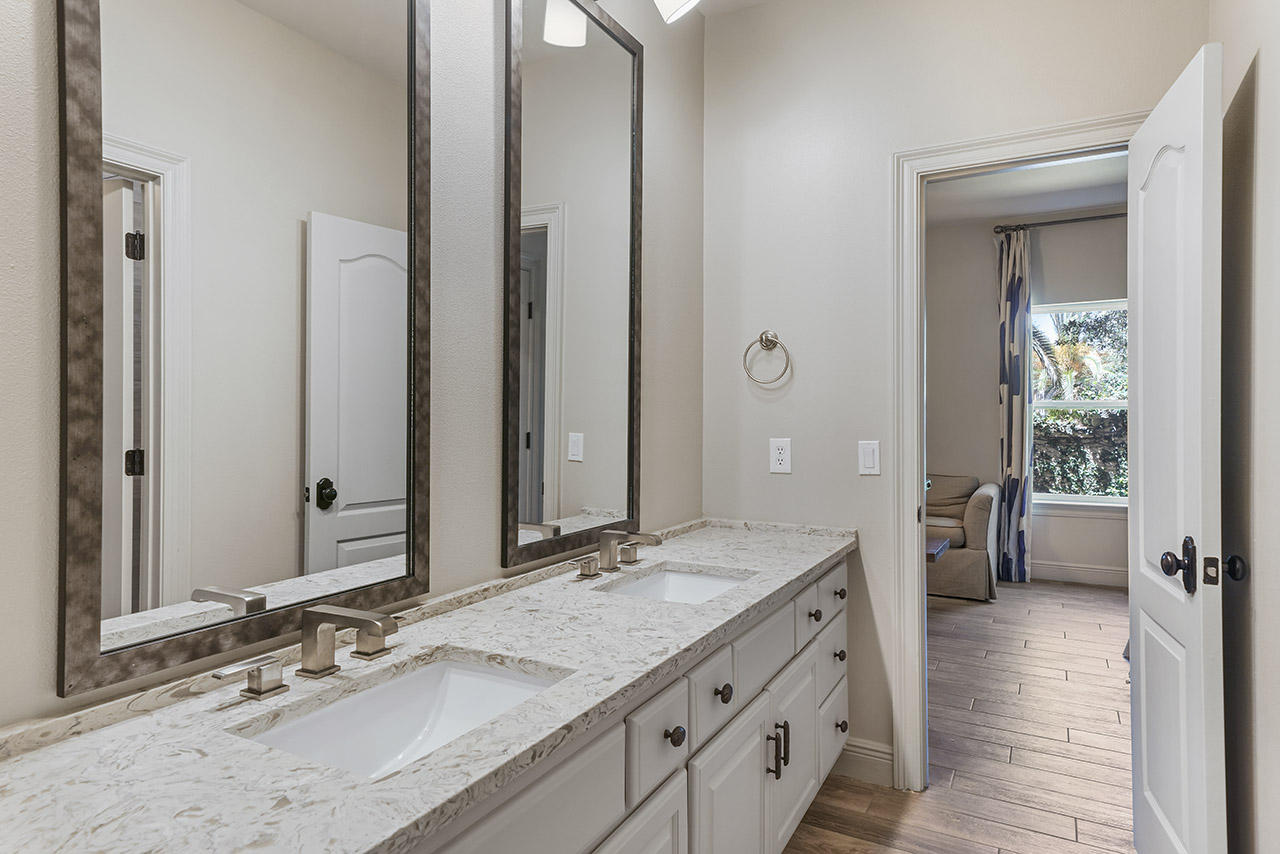 DESTINY BY THE SEA - Residential