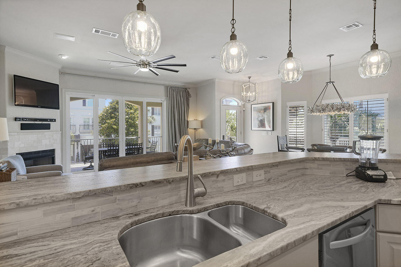 DESTINY BY THE SEA - Residential