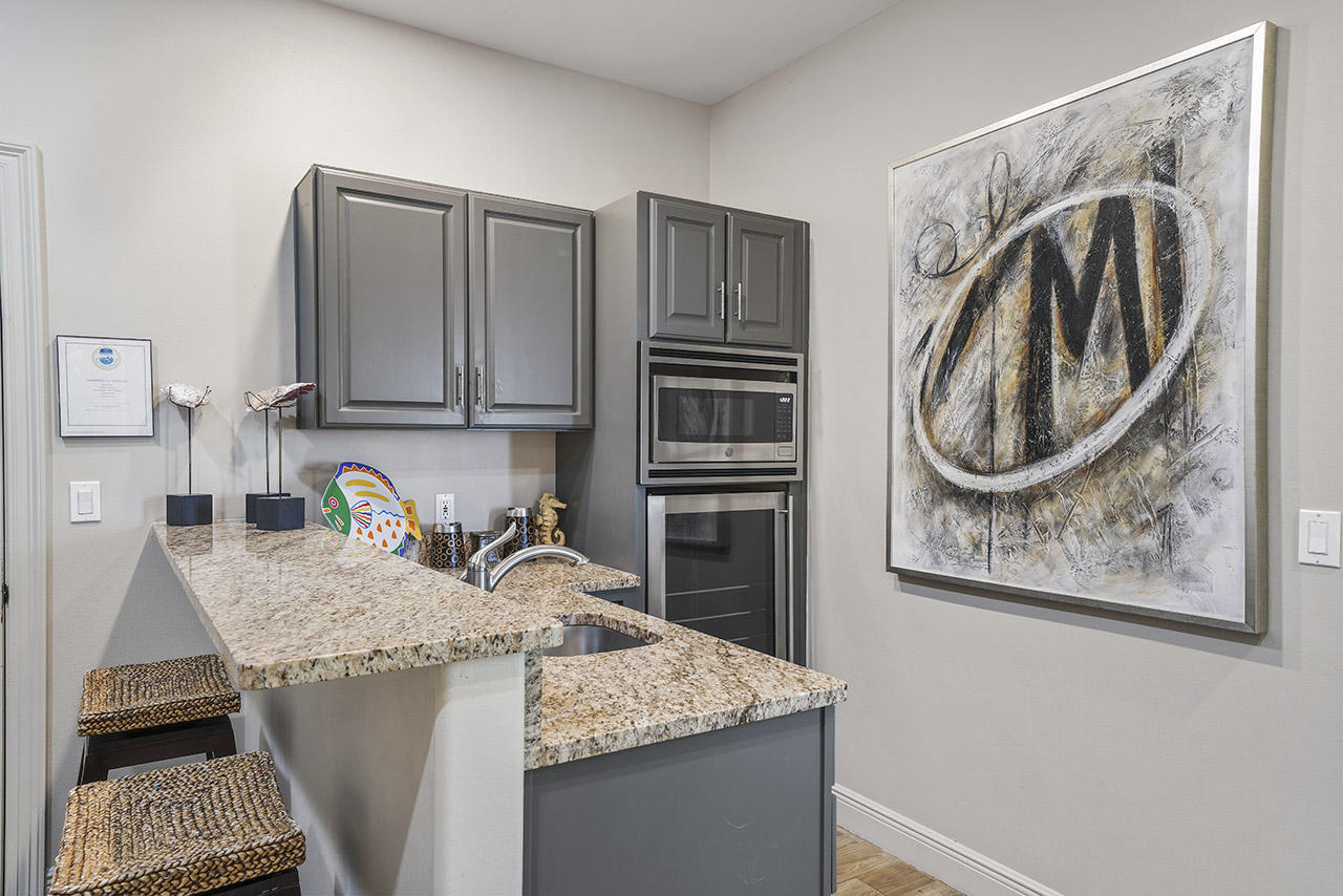 DESTINY BY THE SEA - Residential