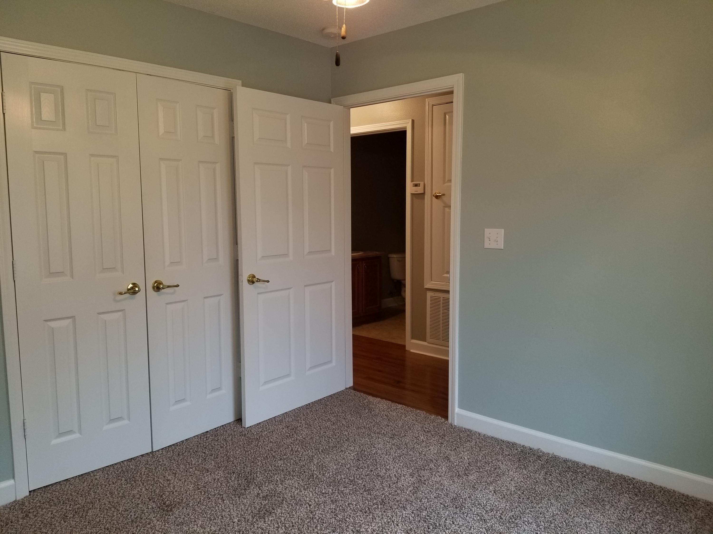 THE PINES - Residential