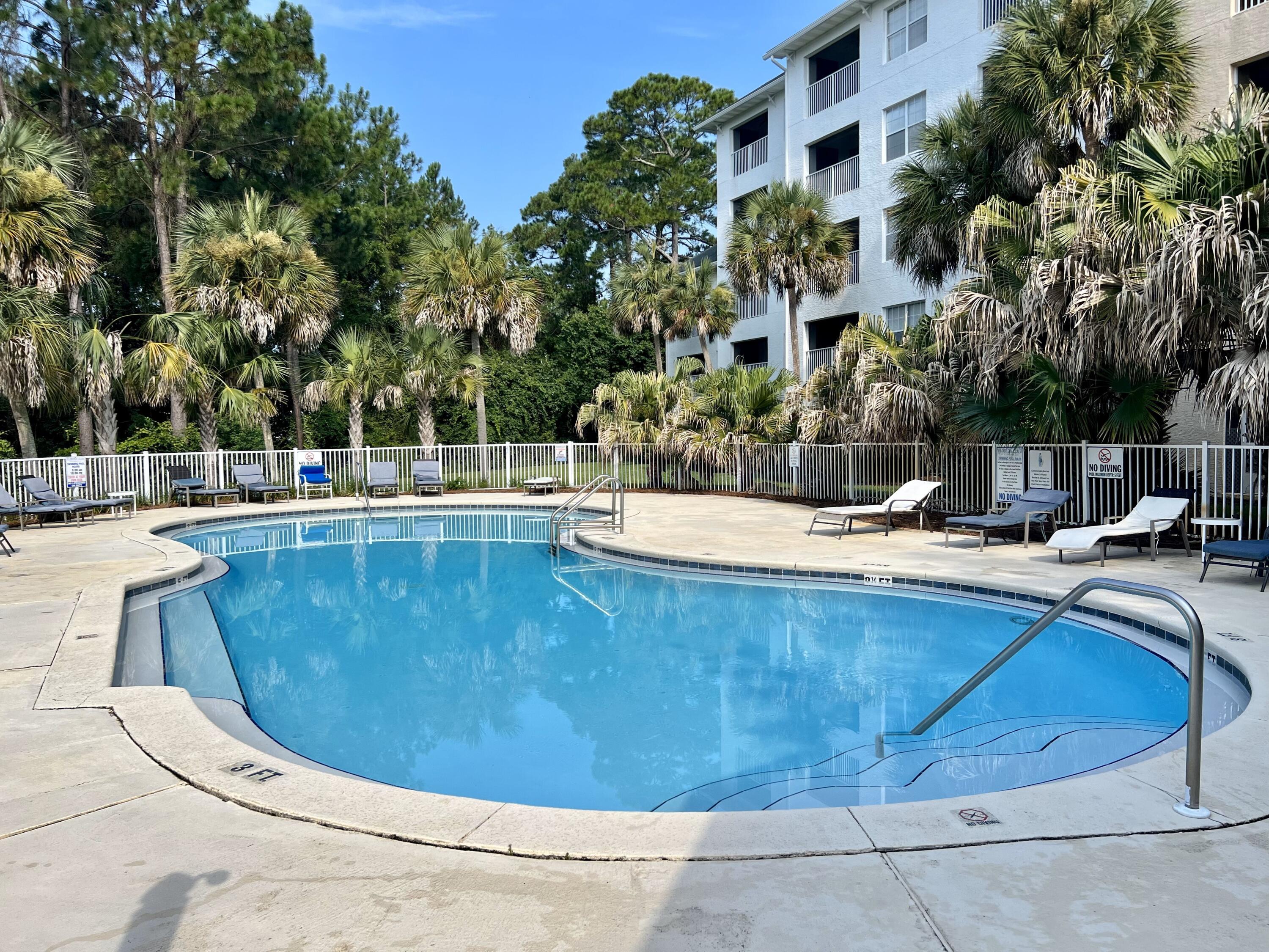 THE FLORIDA CLUB - Residential Lease