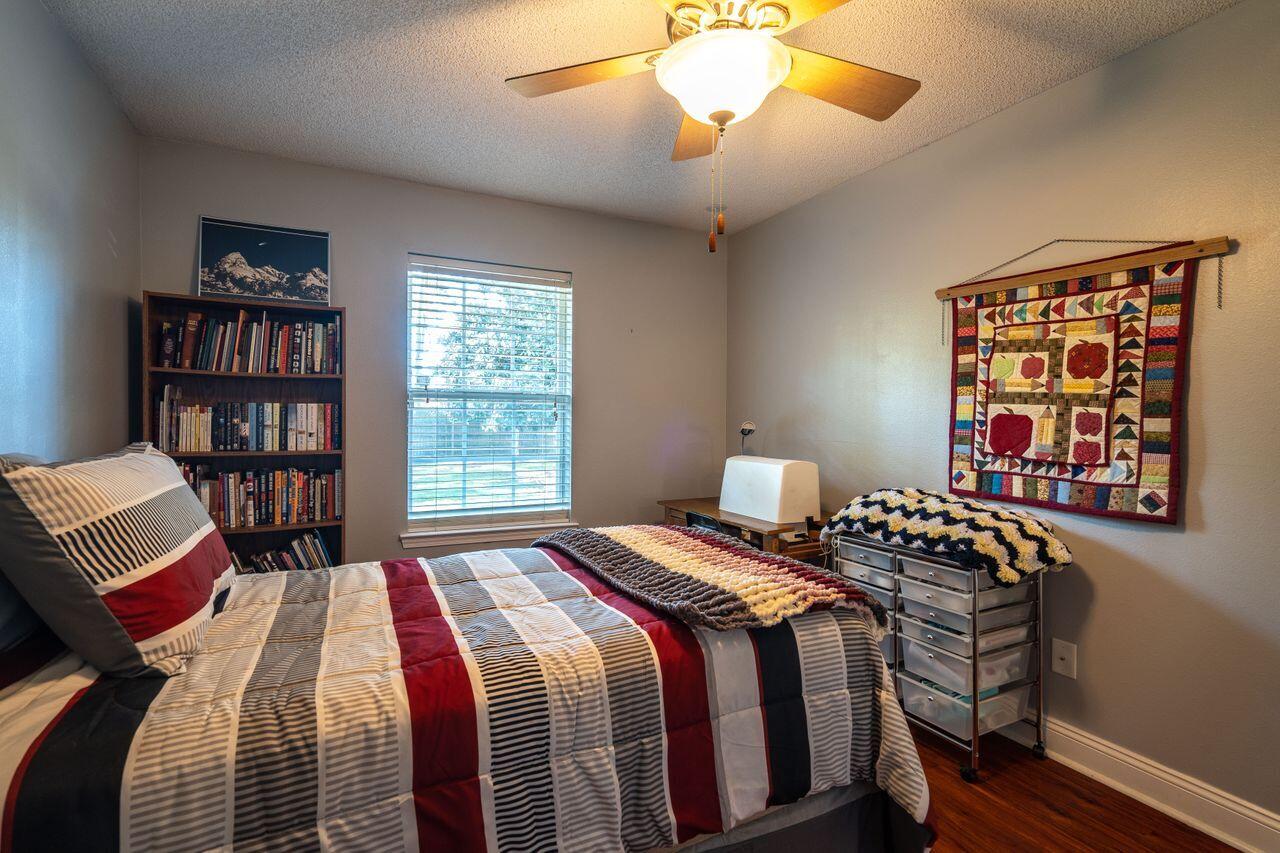 NAVARRE S/D 2ND ADDN - Residential