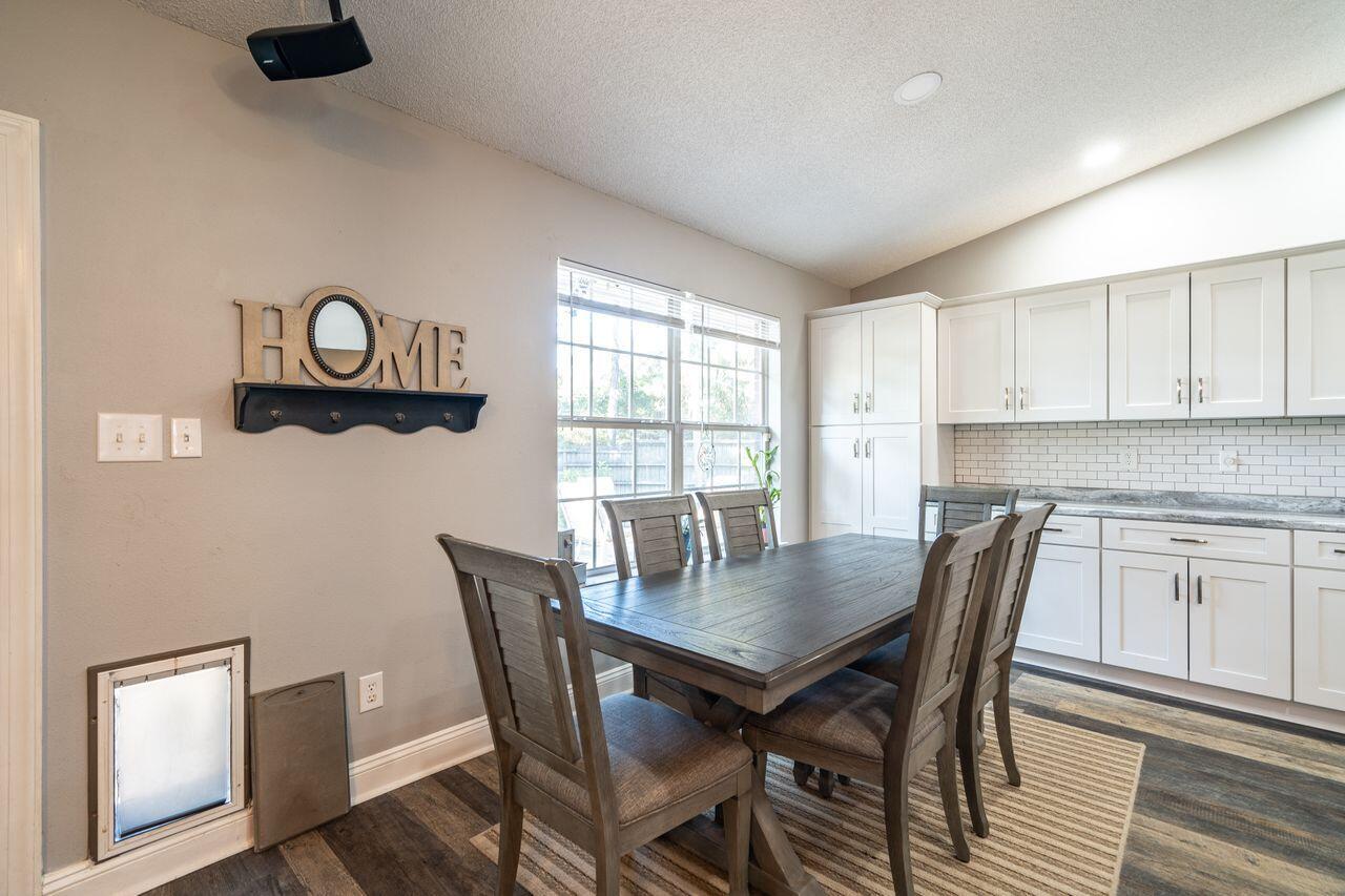 NAVARRE S/D 2ND ADDN - Residential