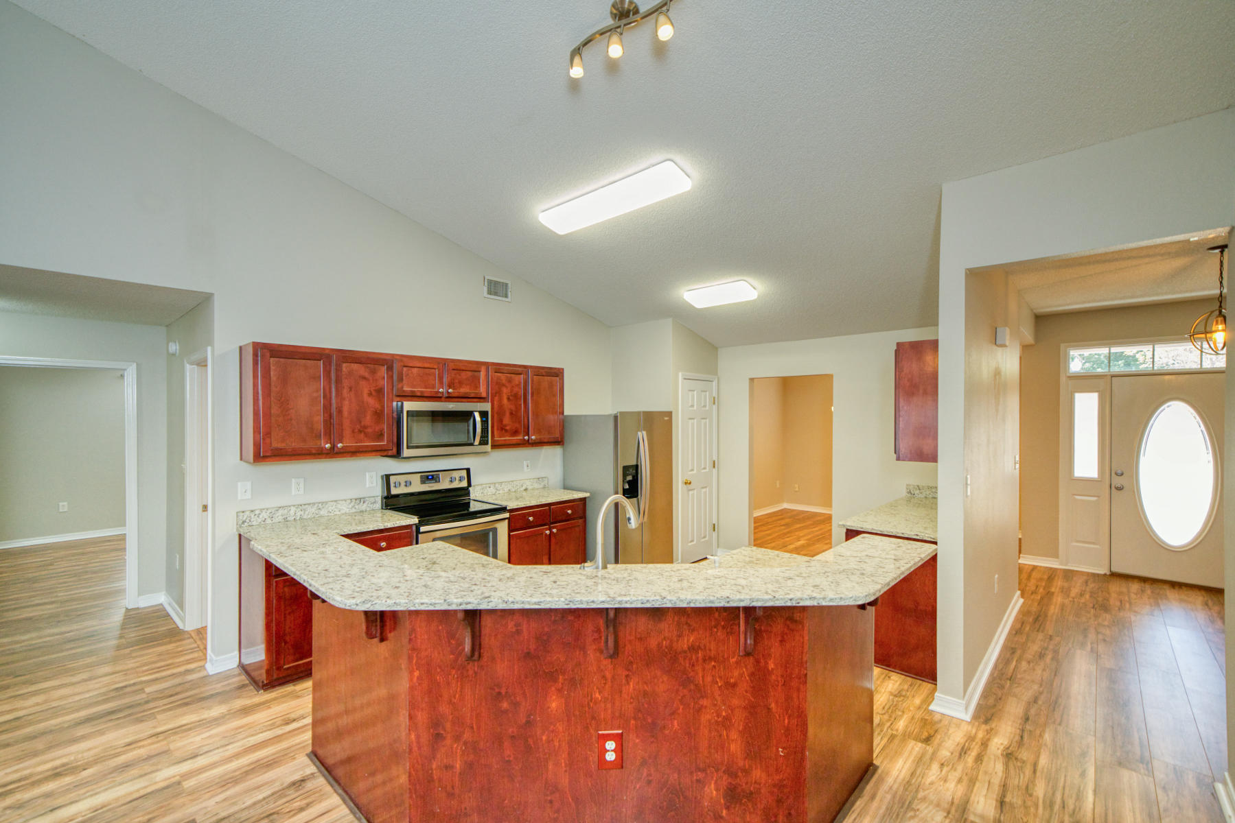 CREETWOODS - Residential