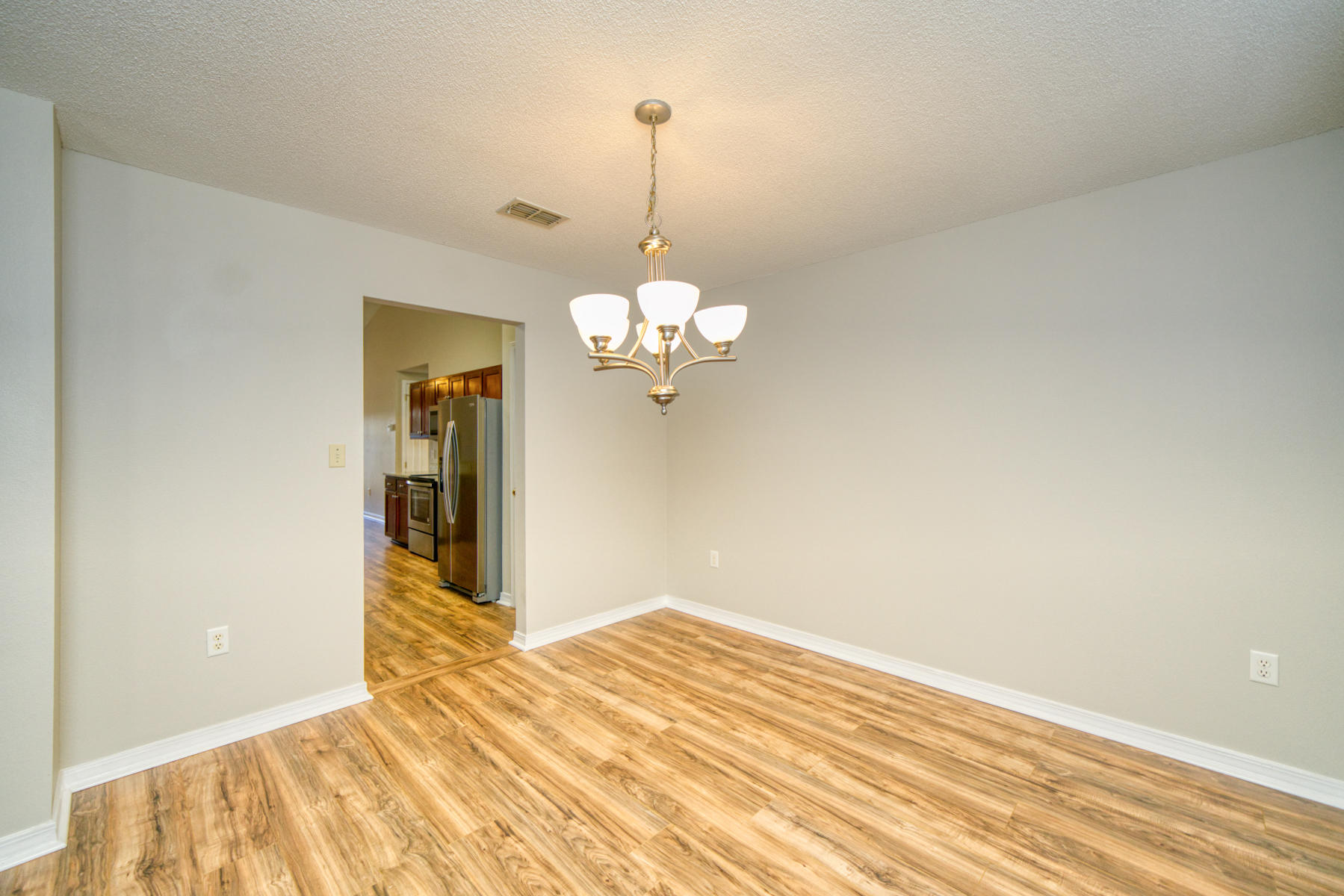 CREETWOODS - Residential