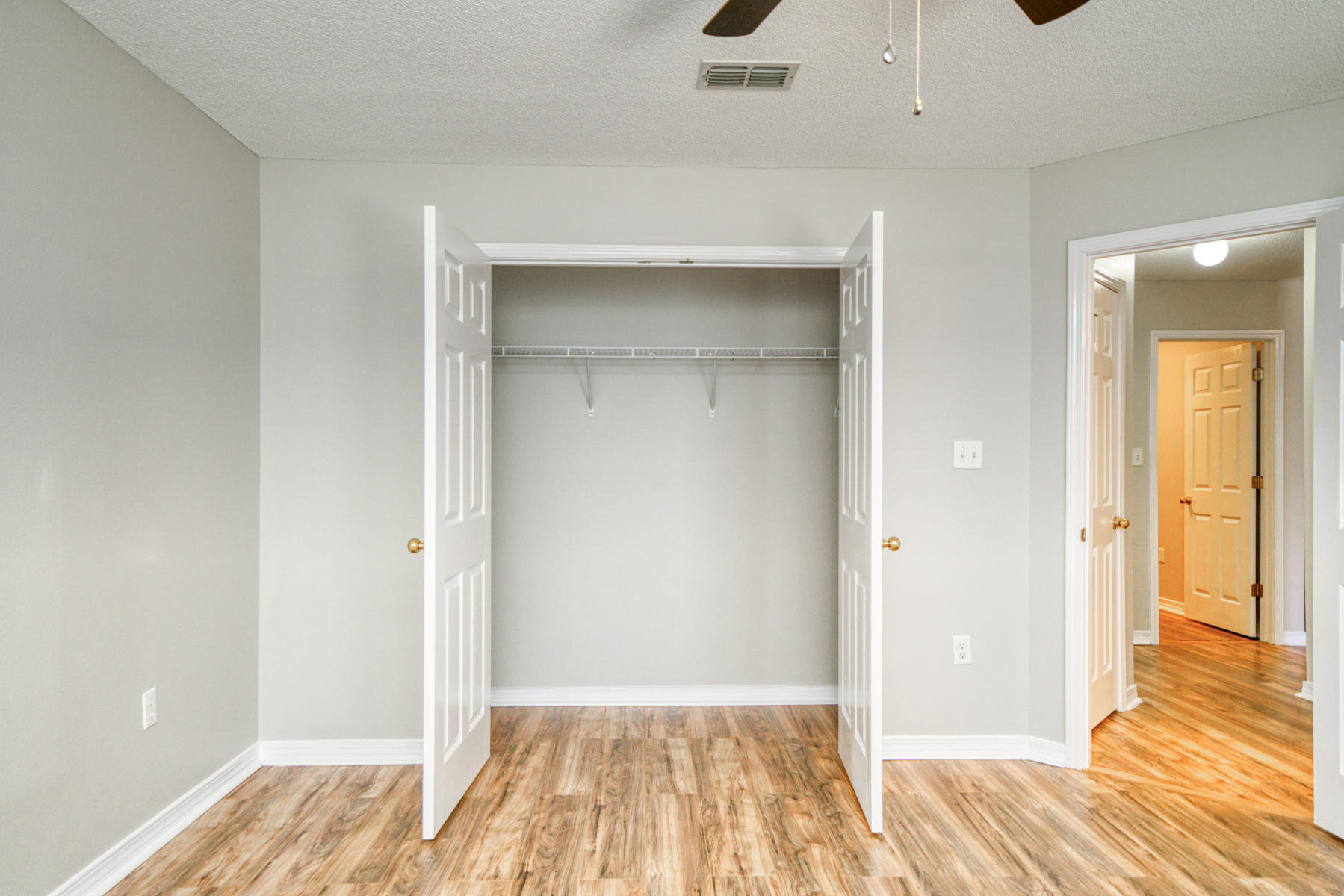 CREETWOODS - Residential