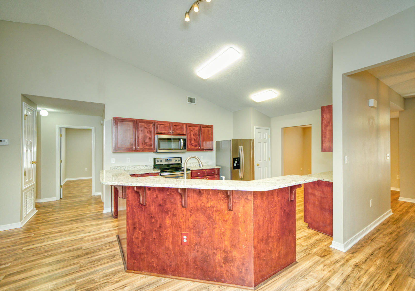 CREETWOODS - Residential