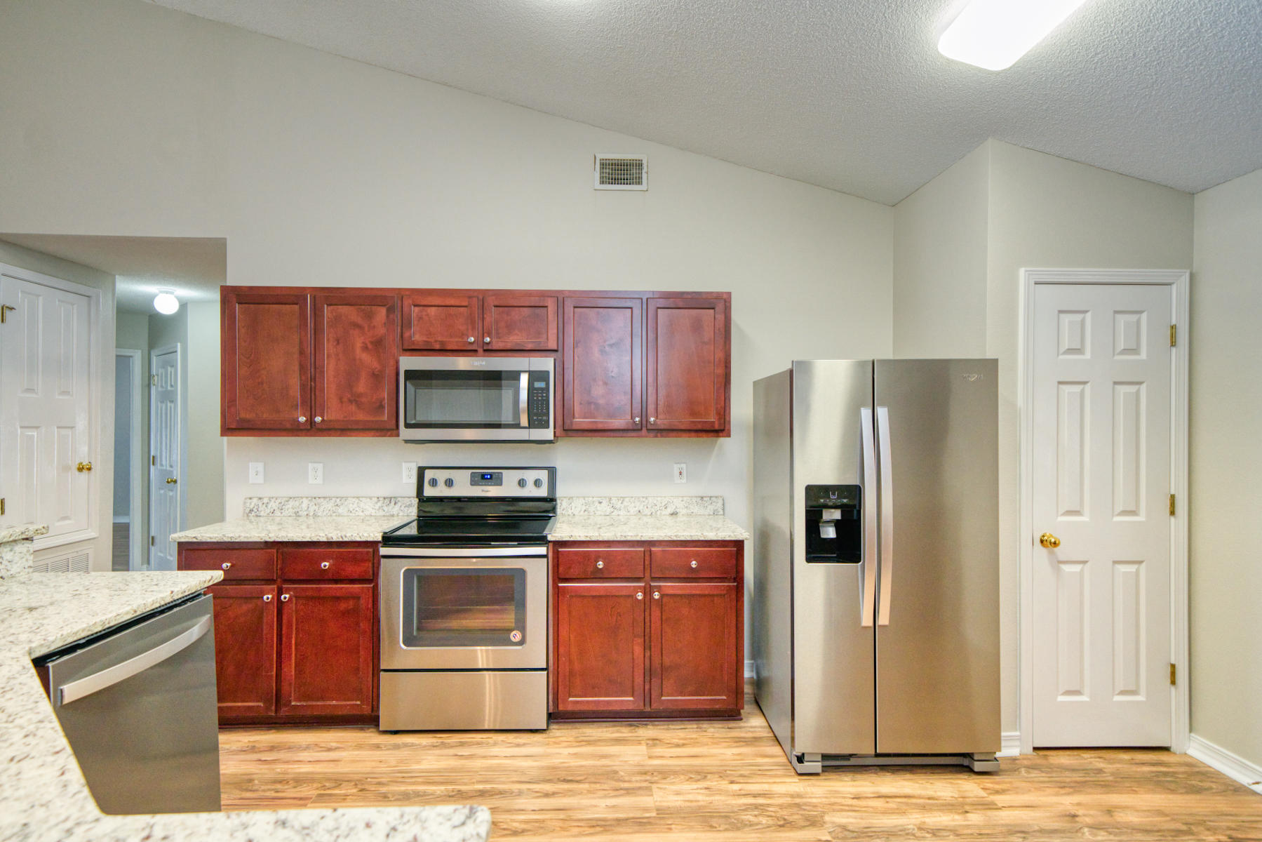 CREETWOODS - Residential