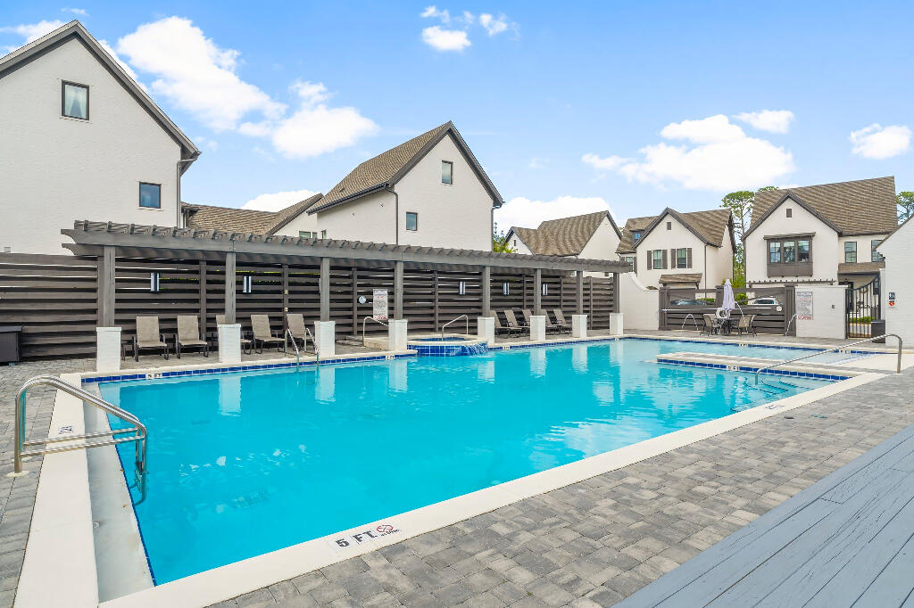 Ridgewalk - Residential