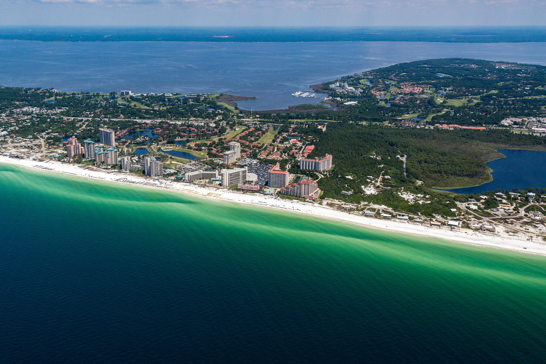 HARBOUR POINT CONDO - Residential