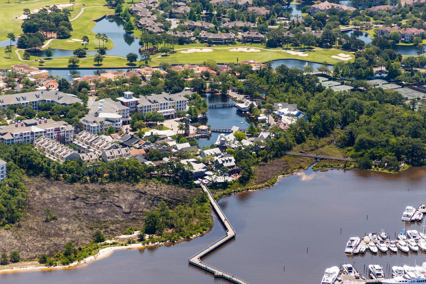 HARBOUR POINT CONDO - Residential