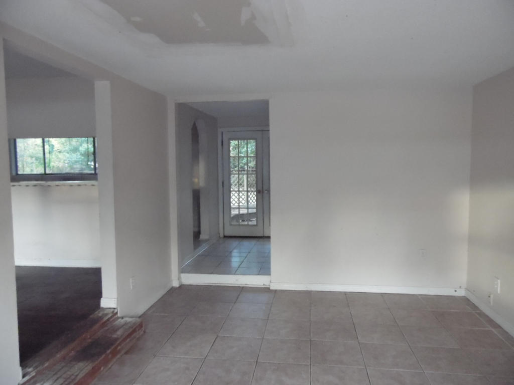 BEL AIR - Residential