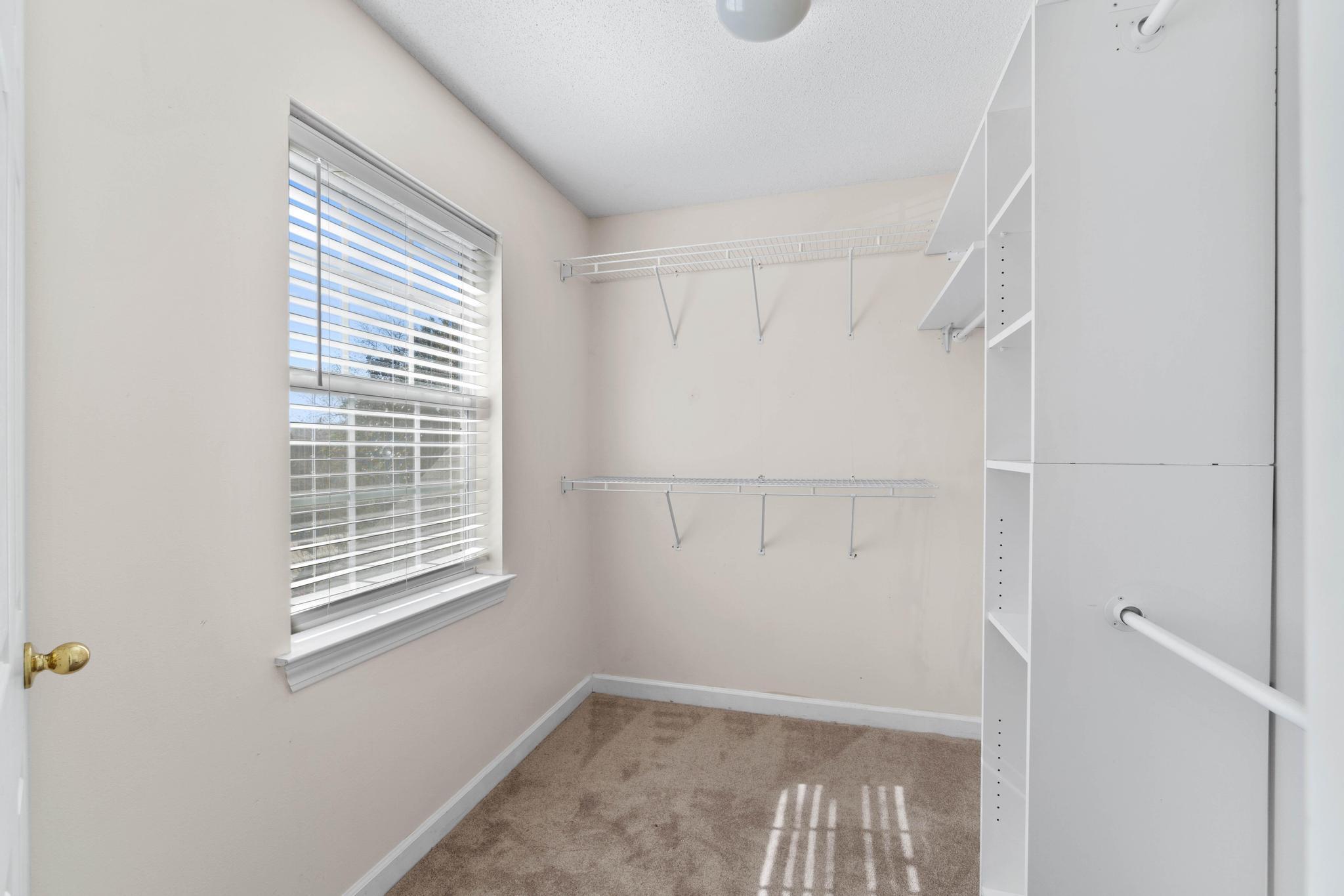 FOREST COVE 1ST ADDN - Residential