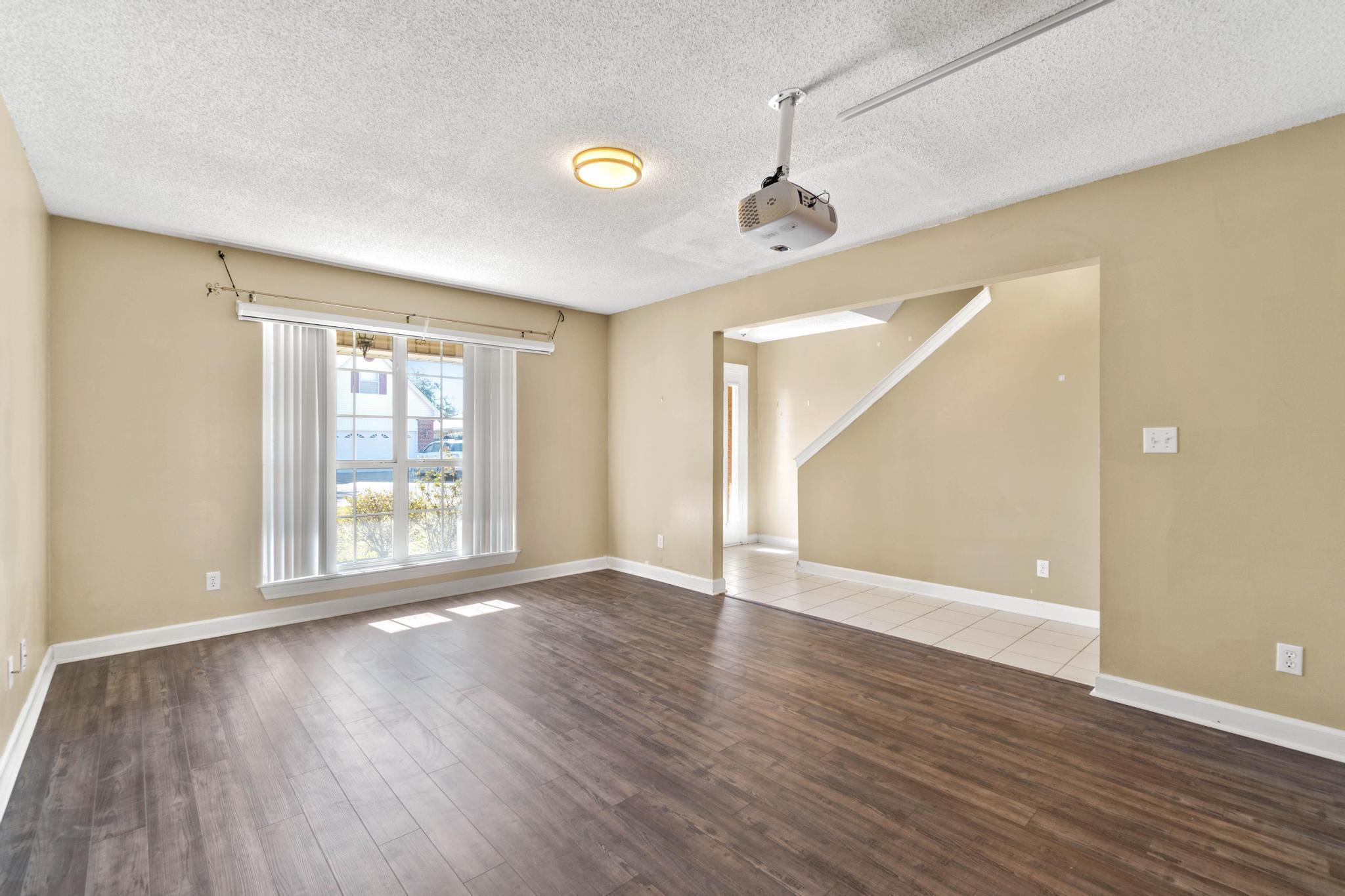 FOREST COVE 1ST ADDN - Residential