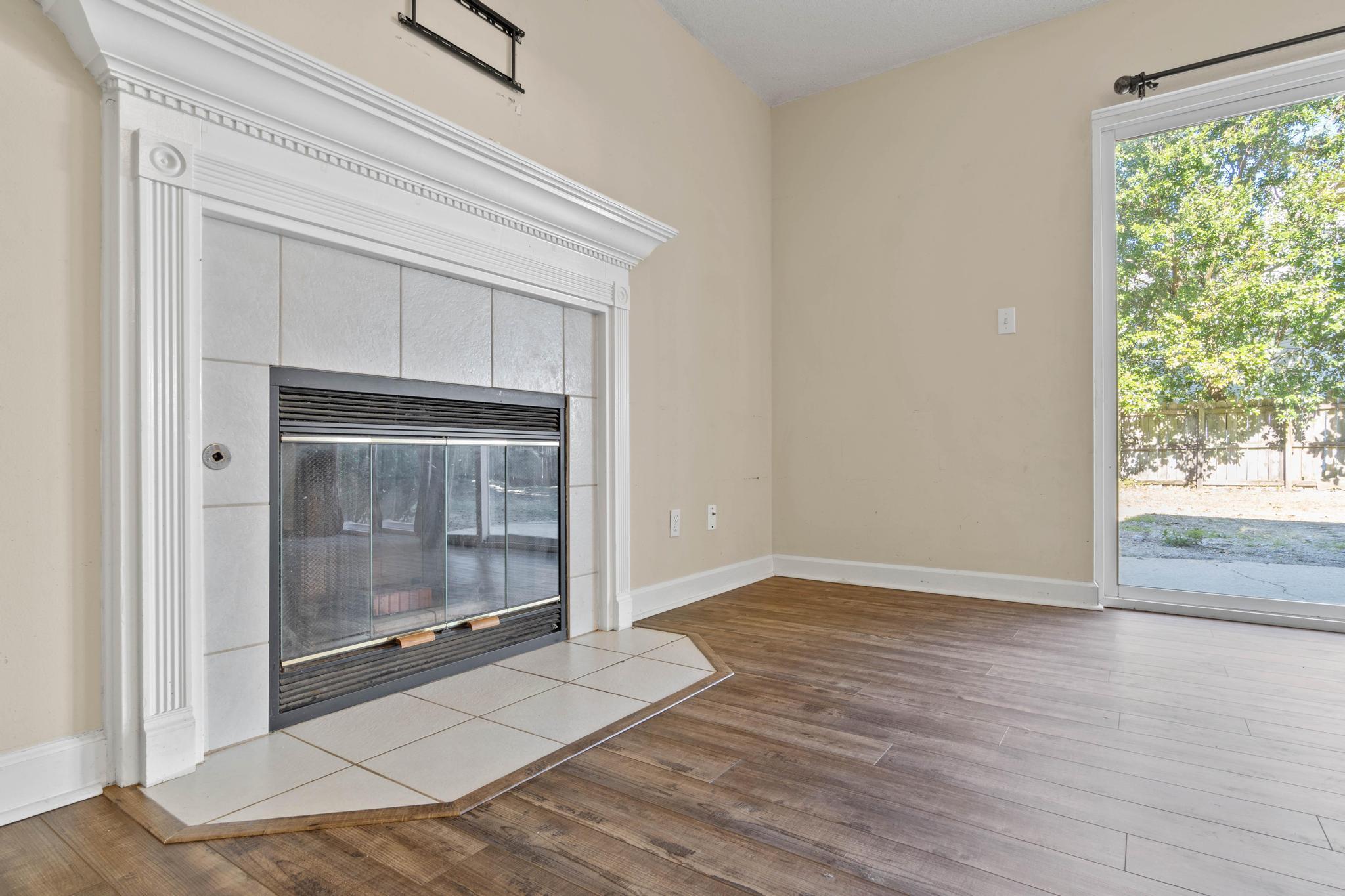 FOREST COVE 1ST ADDN - Residential