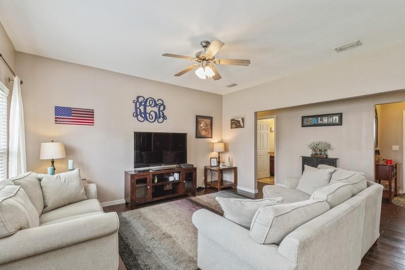 HERITAGE MANOR - Residential