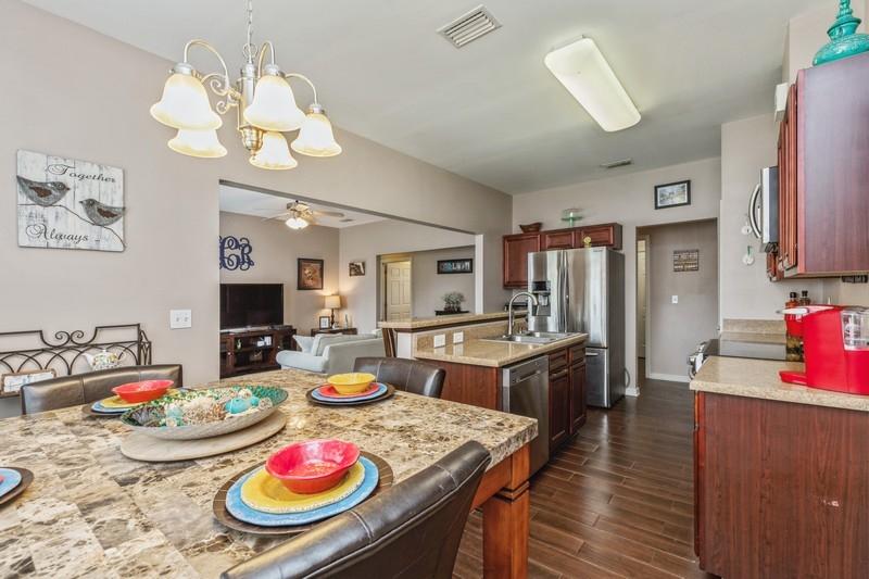 HERITAGE MANOR - Residential