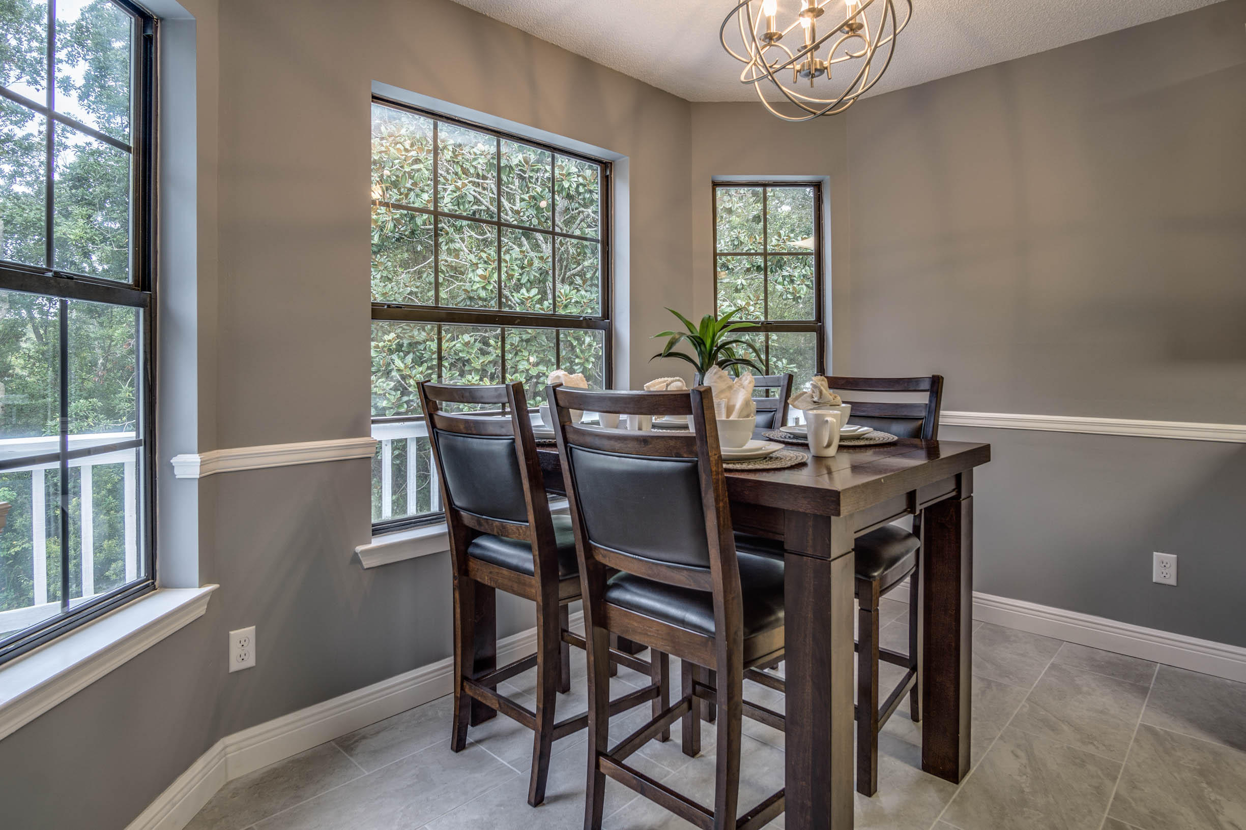 MEADOW WOODS - Residential