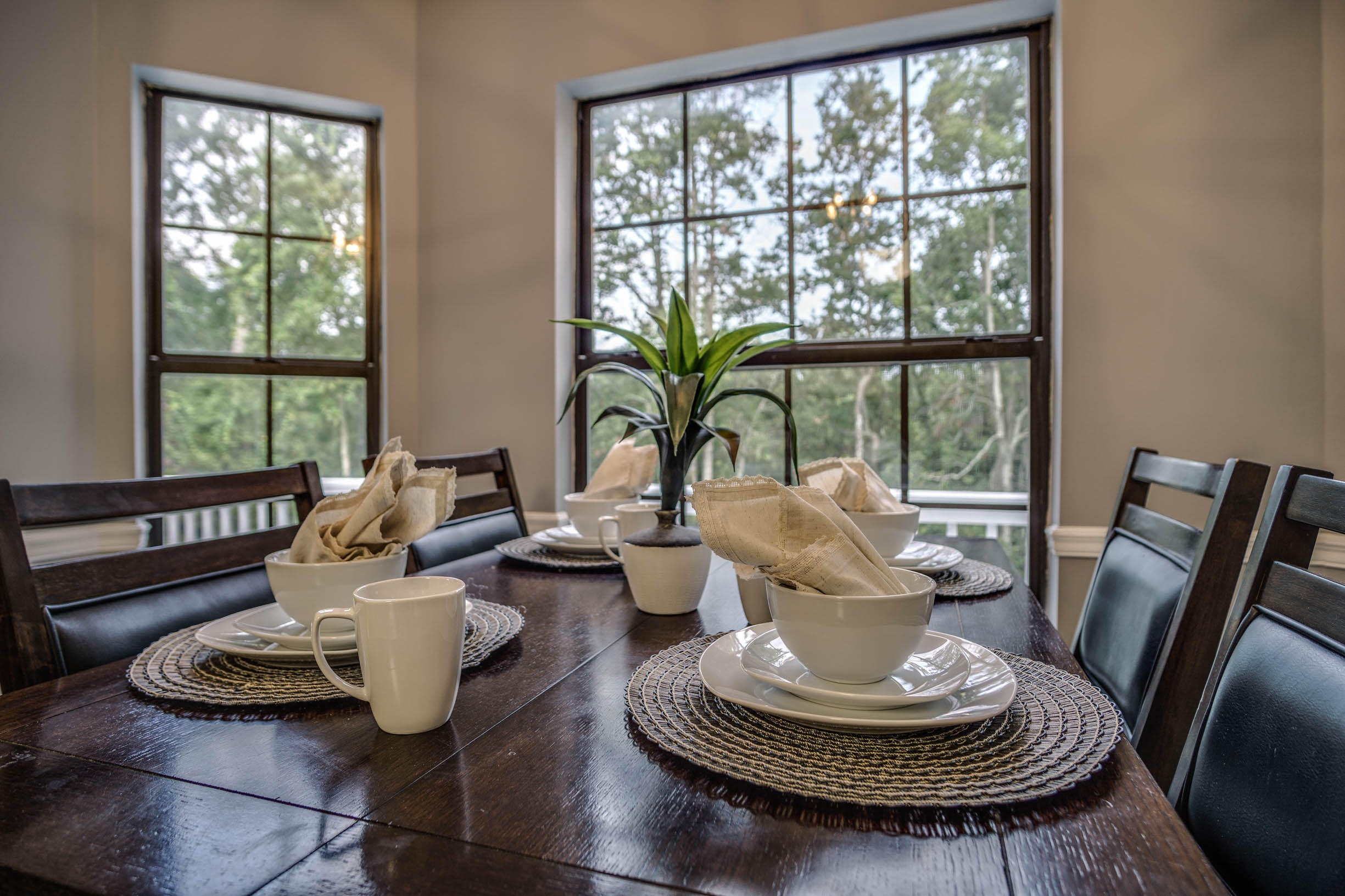 MEADOW WOODS - Residential