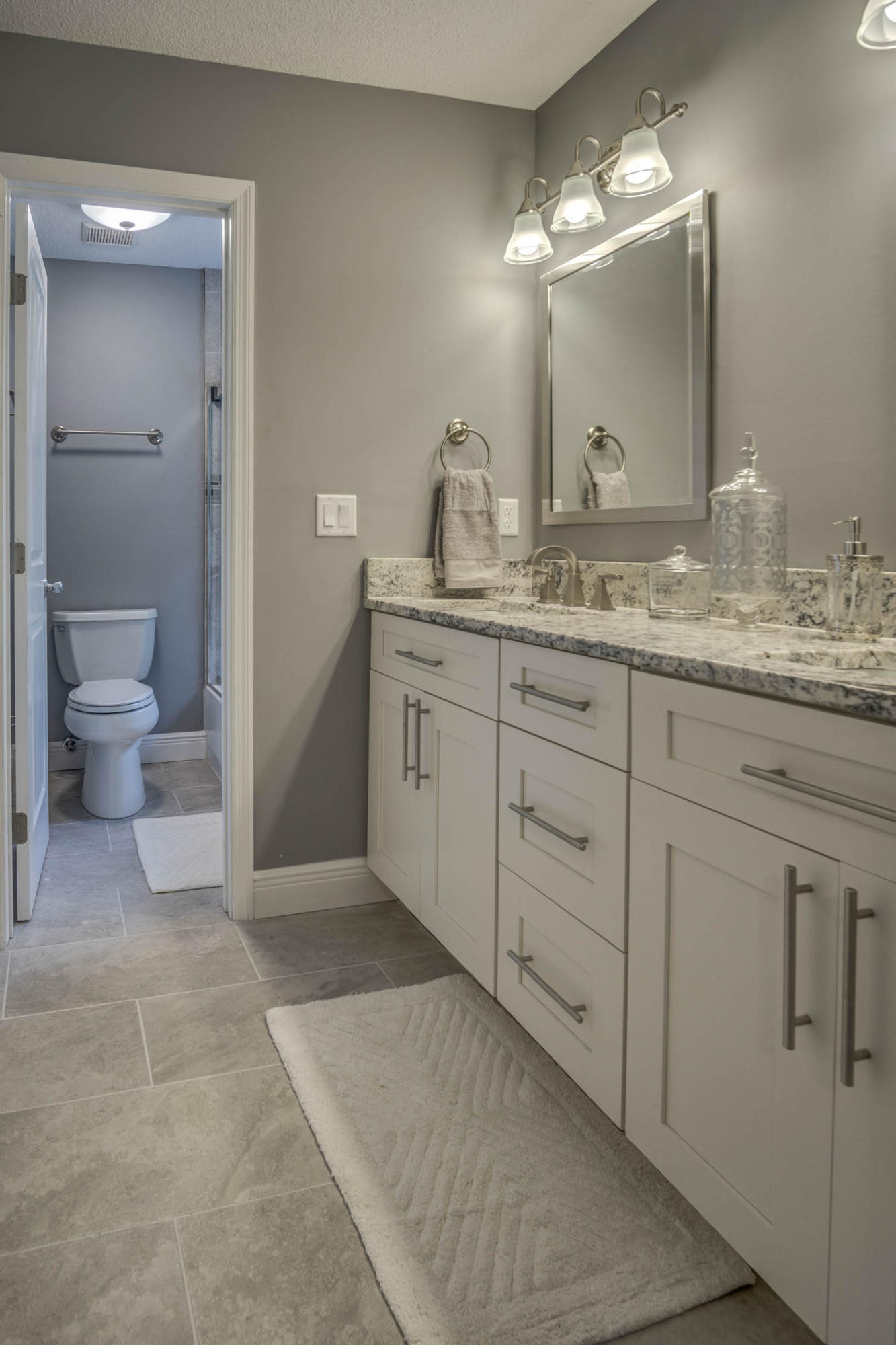 MEADOW WOODS - Residential