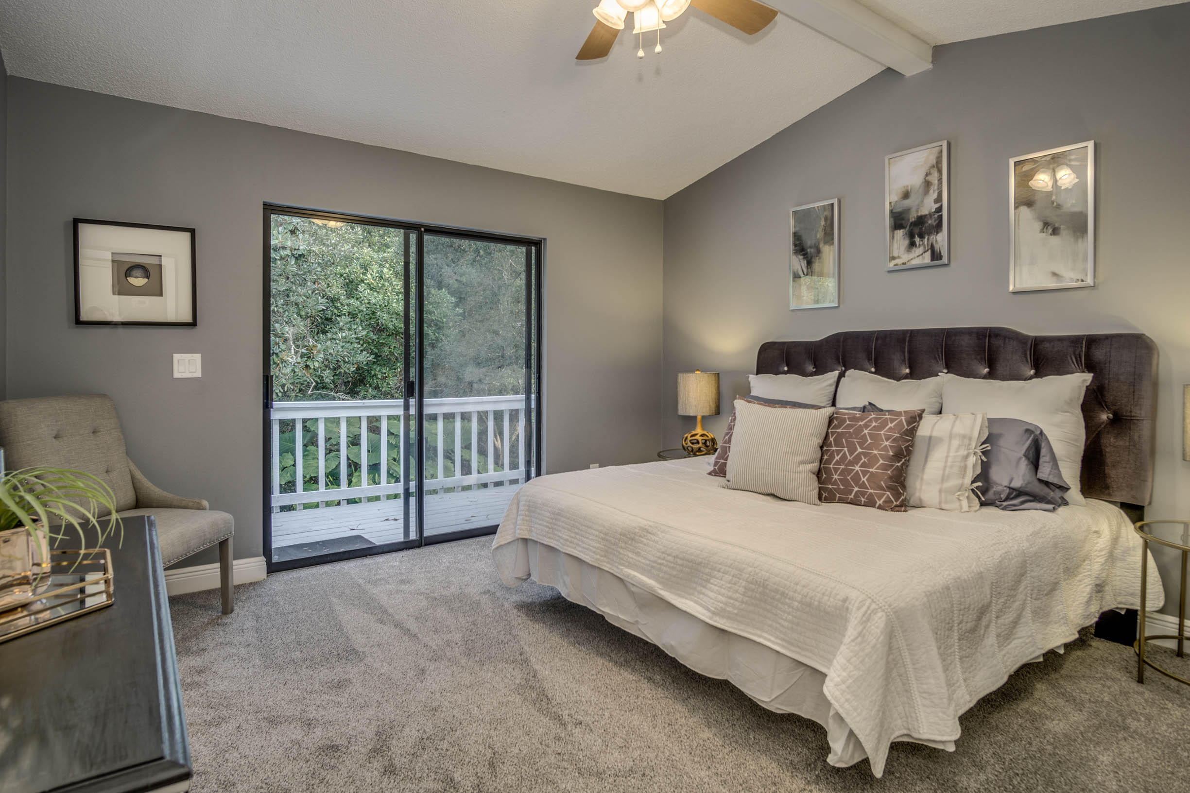 MEADOW WOODS - Residential