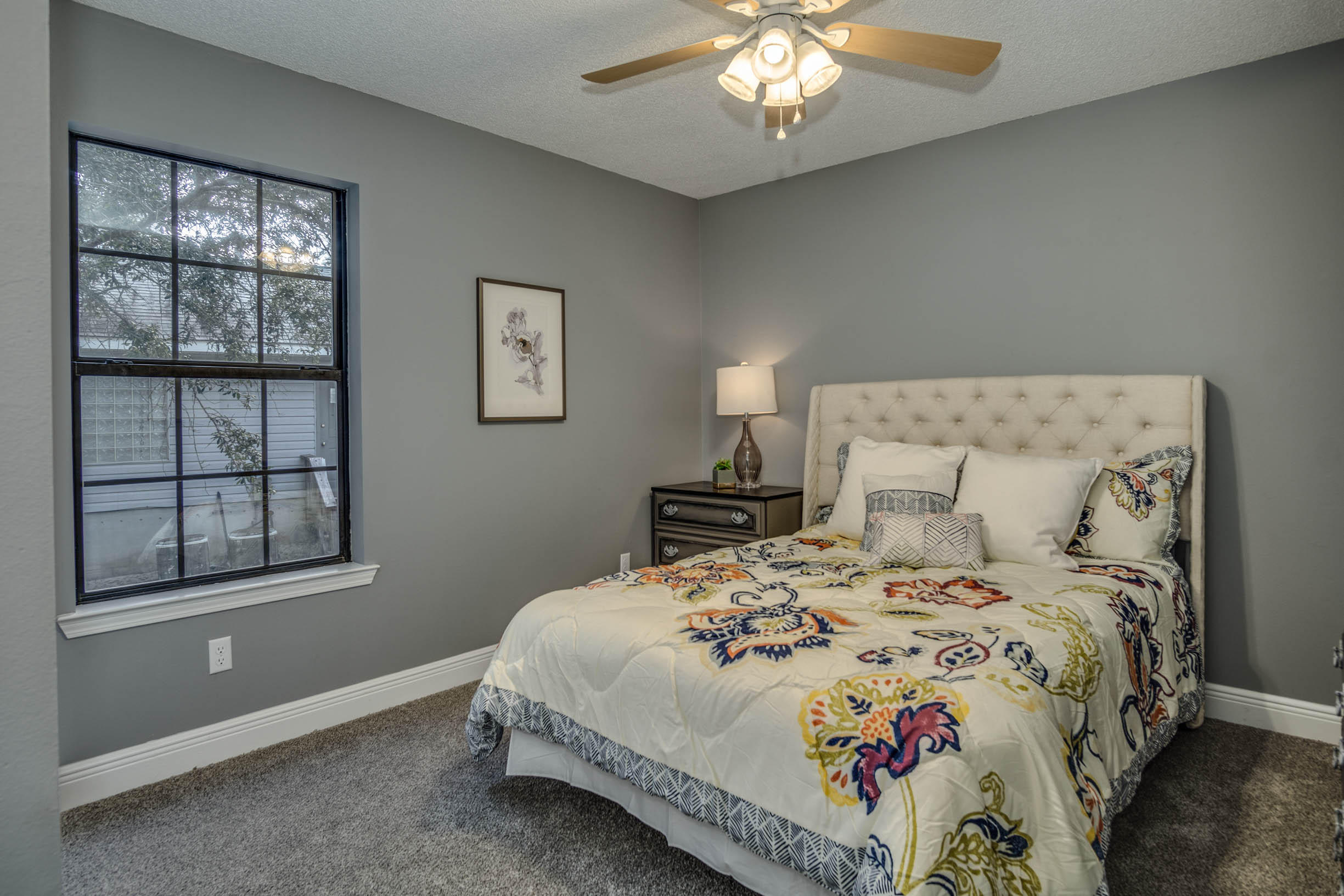 MEADOW WOODS - Residential