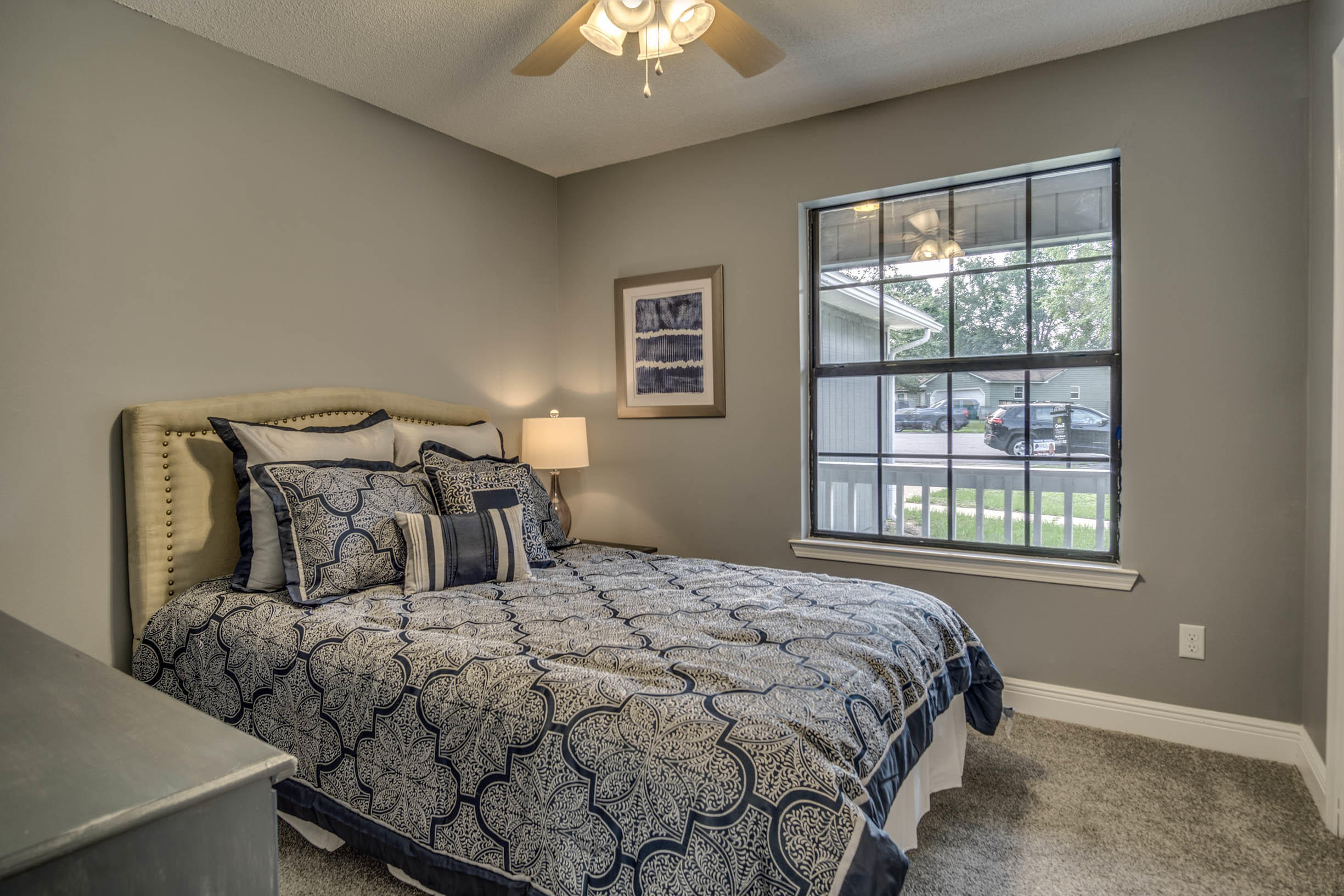 MEADOW WOODS - Residential