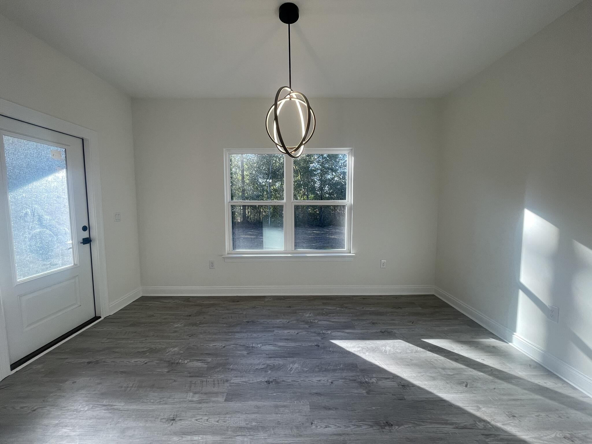 HOMEWOOD EST - Residential Lease