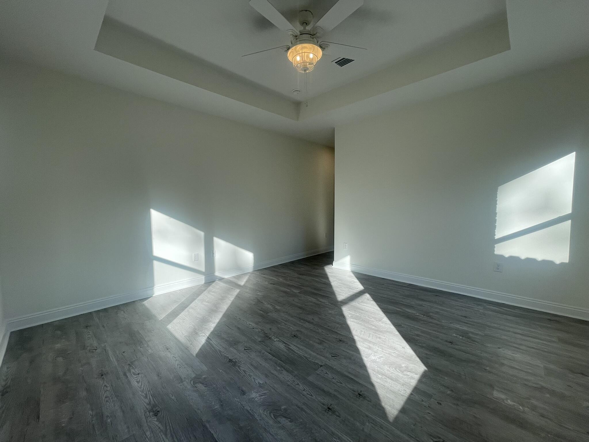 HOMEWOOD EST - Residential Lease