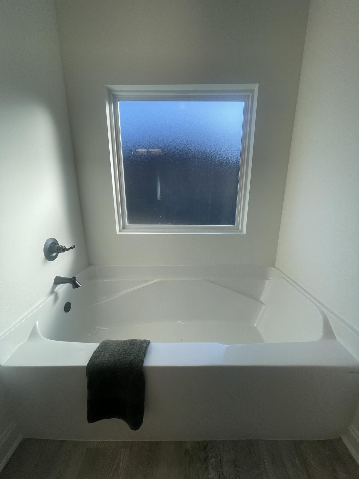 HOMEWOOD EST - Residential Lease