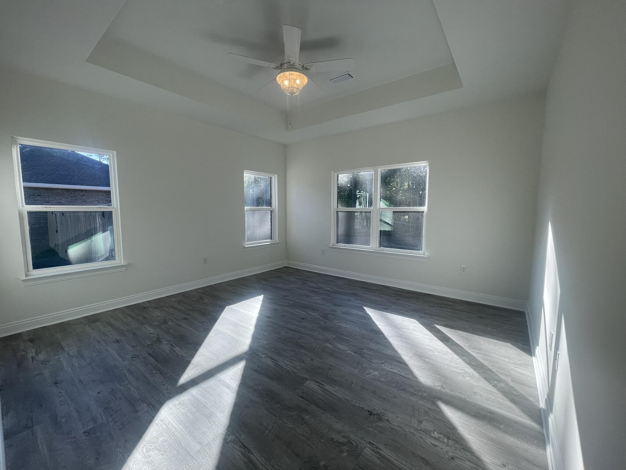 HOMEWOOD EST - Residential Lease