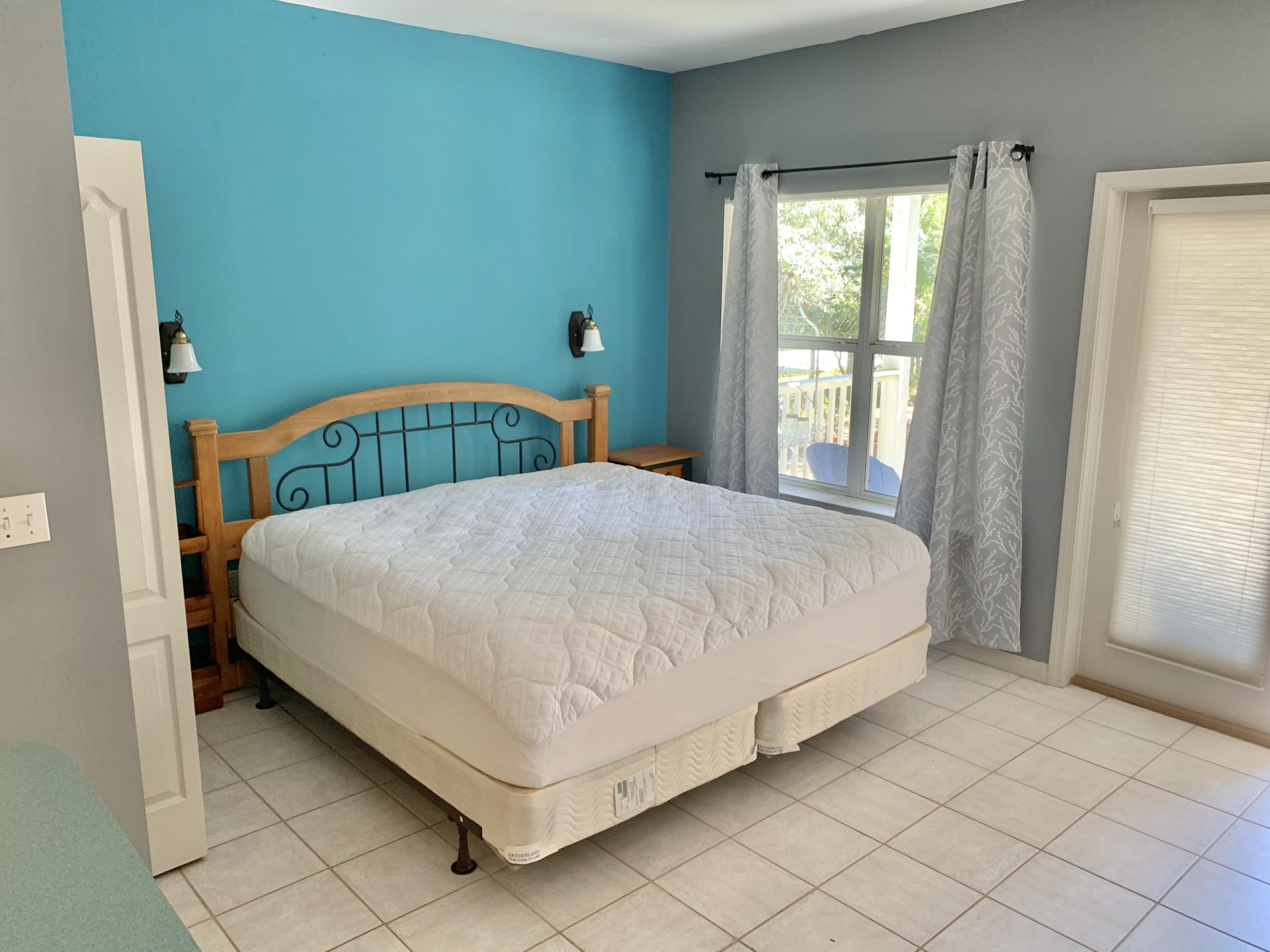 BEACH VIEW HEIGHTS UNREC - Residential Lease