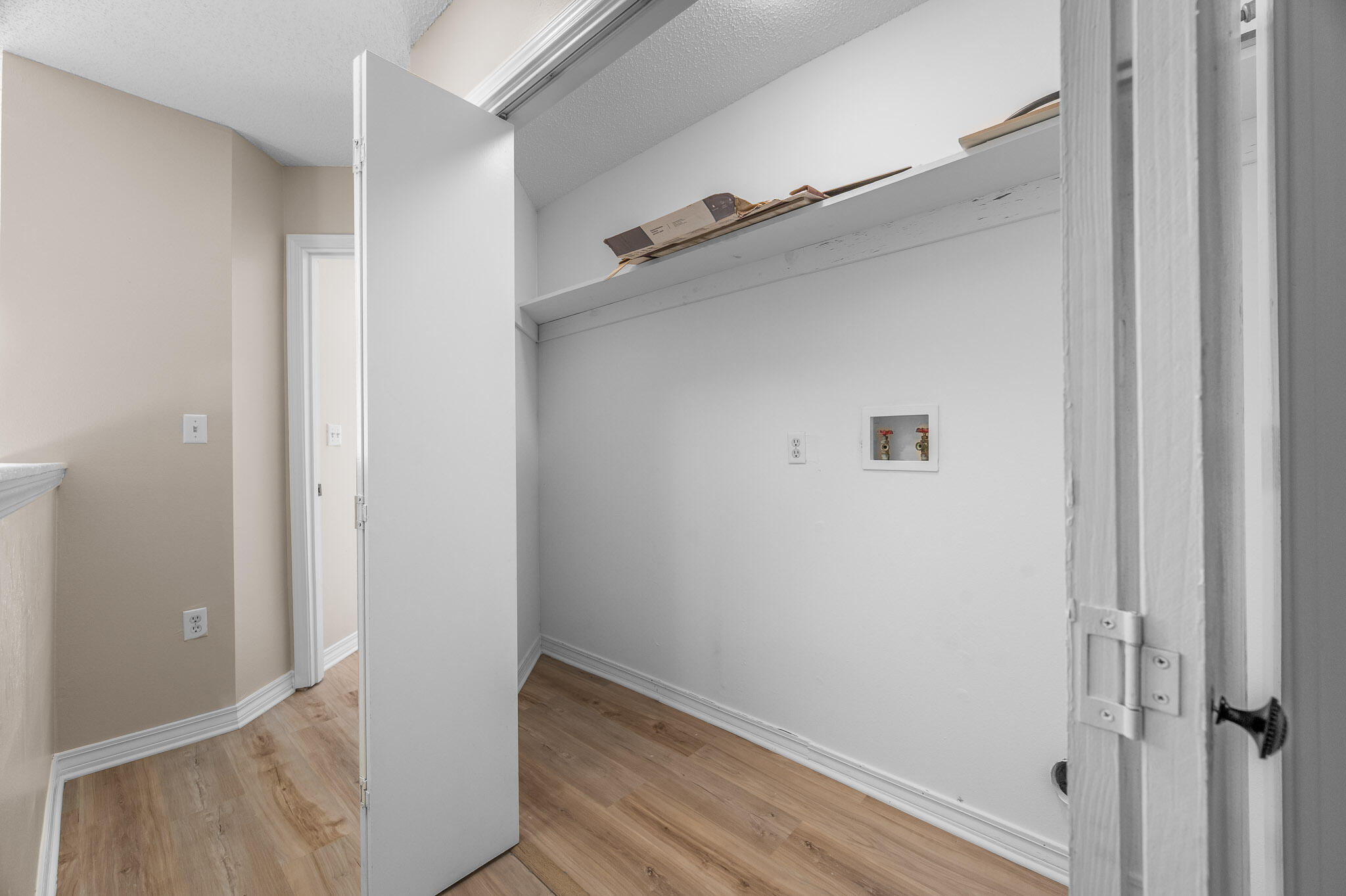LiveOaks - Residential