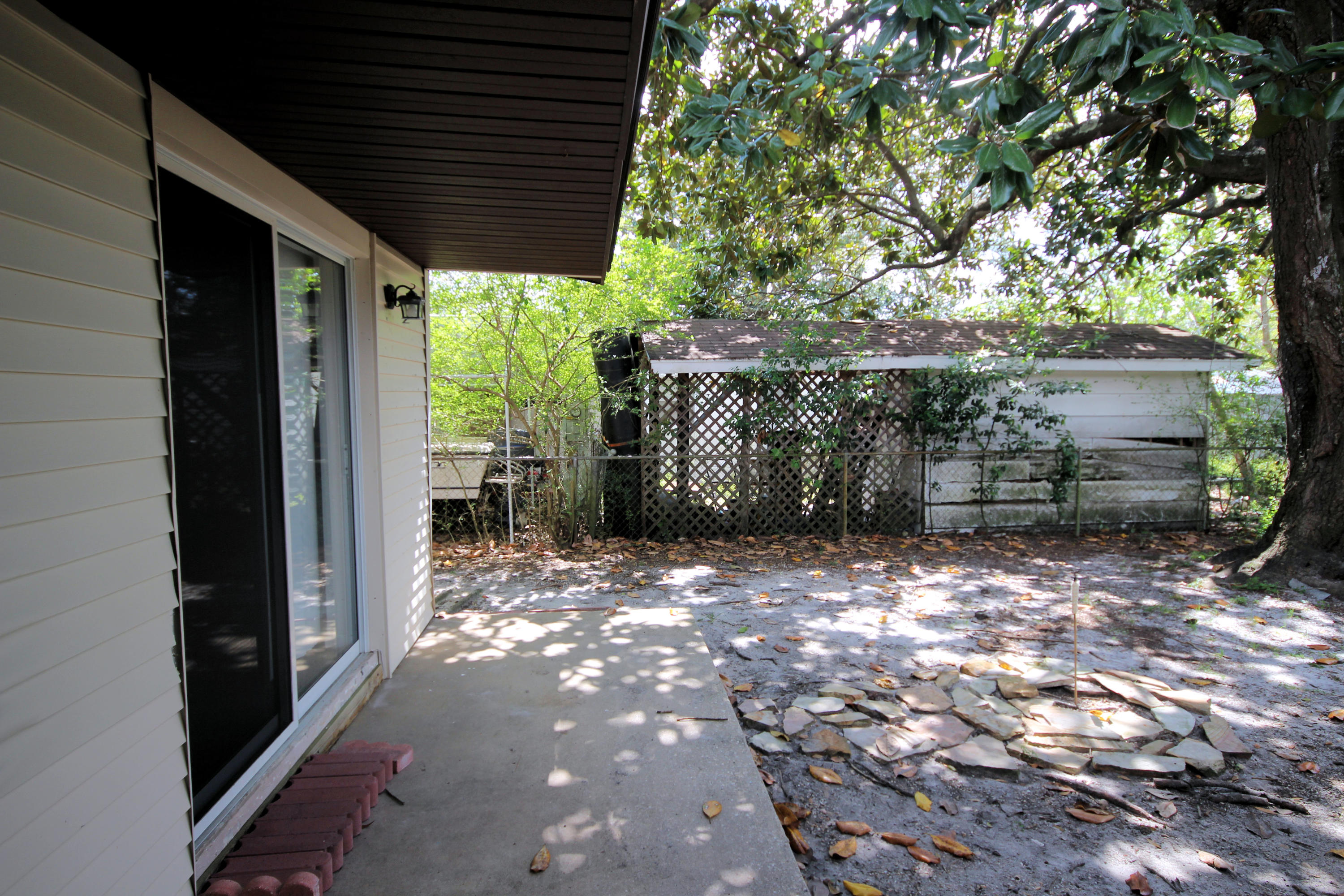 OAK TREE PARK - Residential