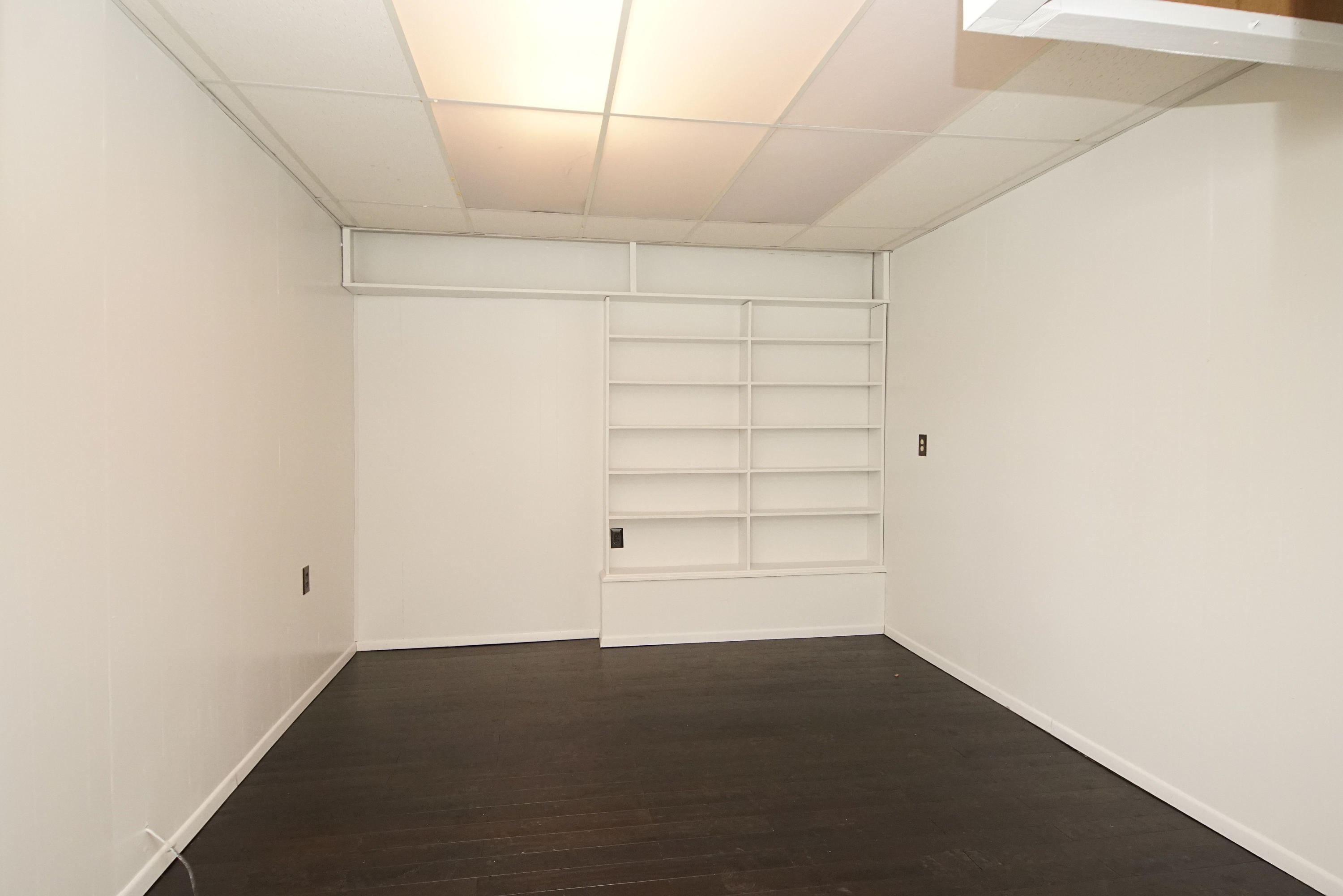 OAK TREE PARK - Residential