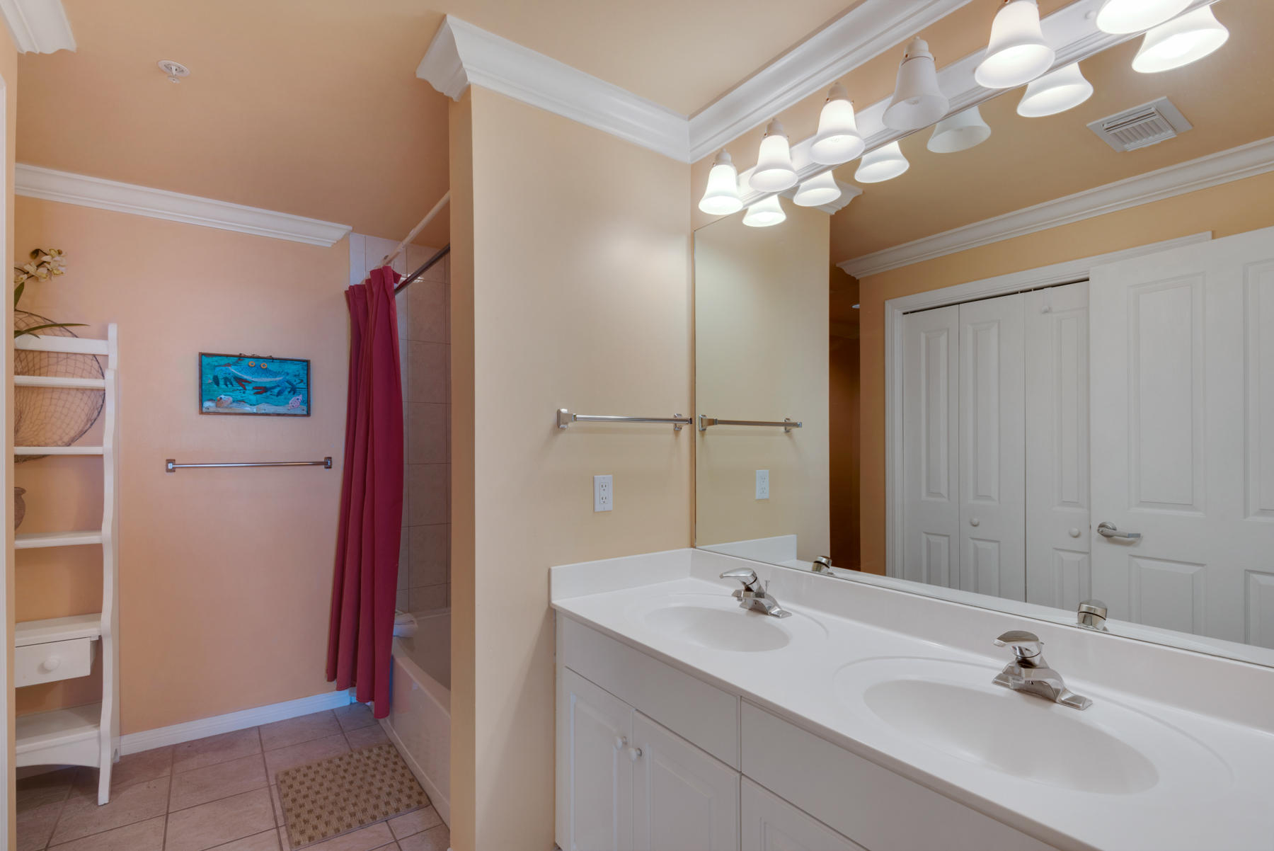 DESTIN WEST BEACH & BAY RESORT - Residential